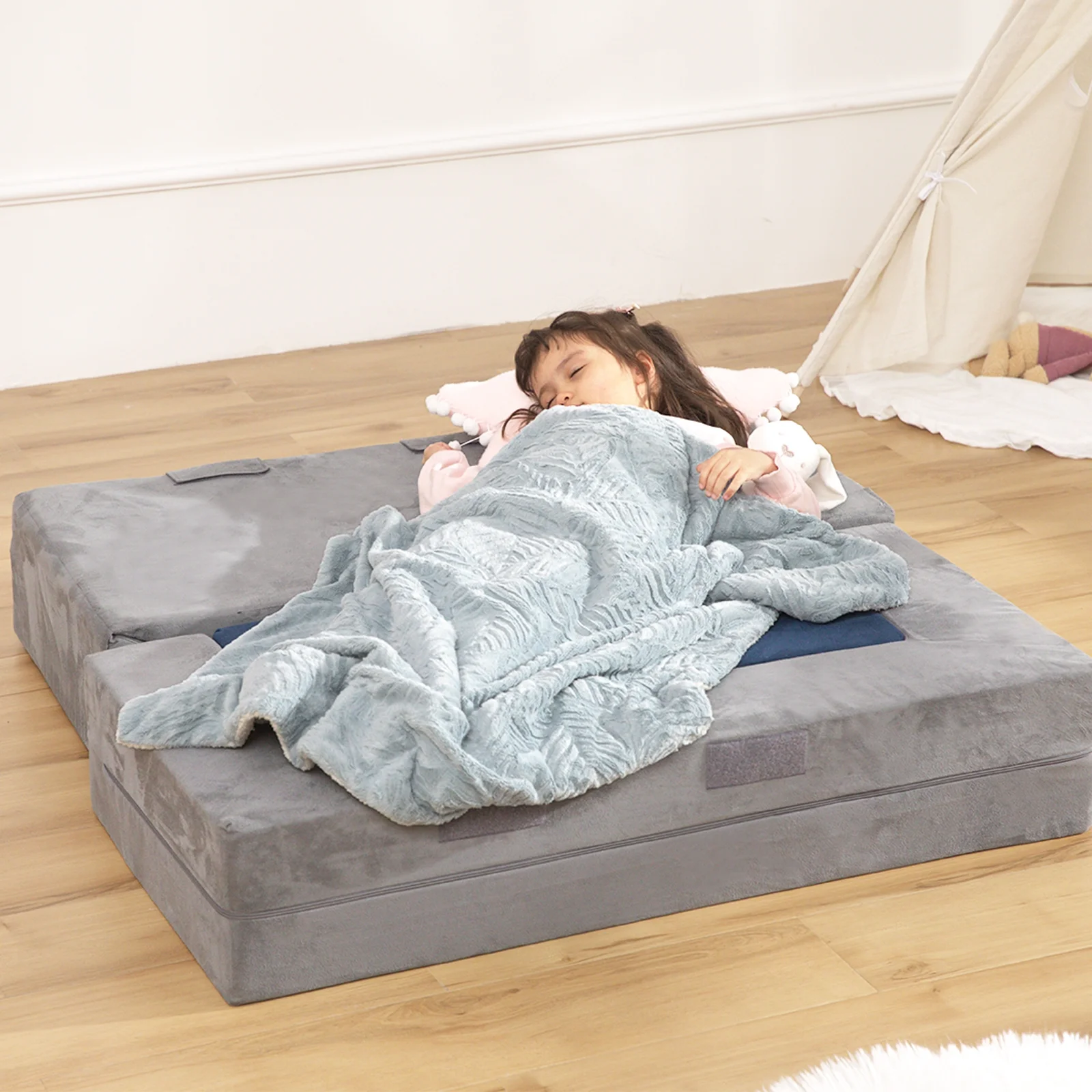 STAHMFOVER Play Couch Sofa for Kids Tunnel Climber Fold Out Sofa Convertible Playset - Image 4