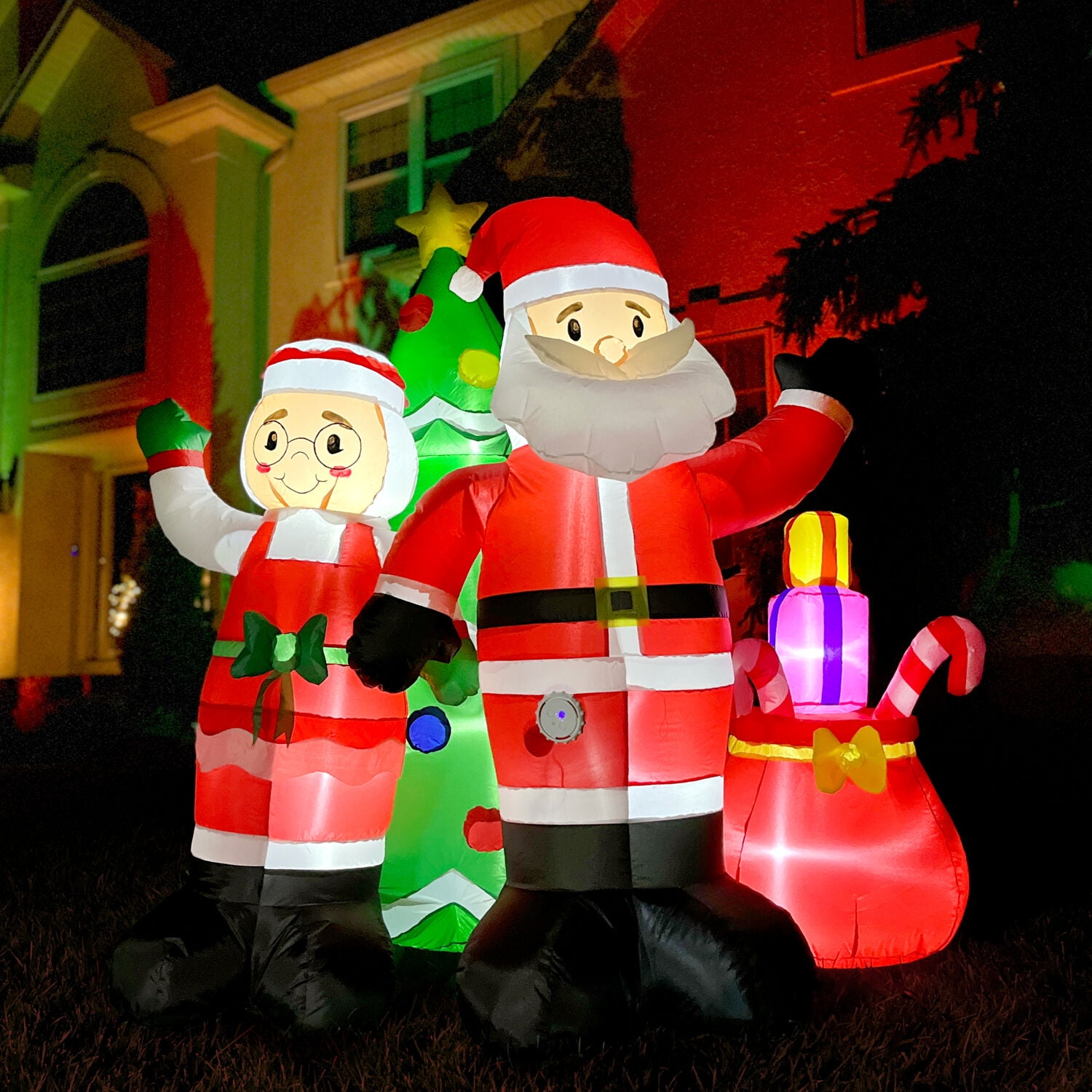 Fraser Hill Farm 6-Ft. Tall Pre lit Mr. and Mrs. Claus with Tree Inflatable with Music, FHFMRMRSCLS061-L - Image 7