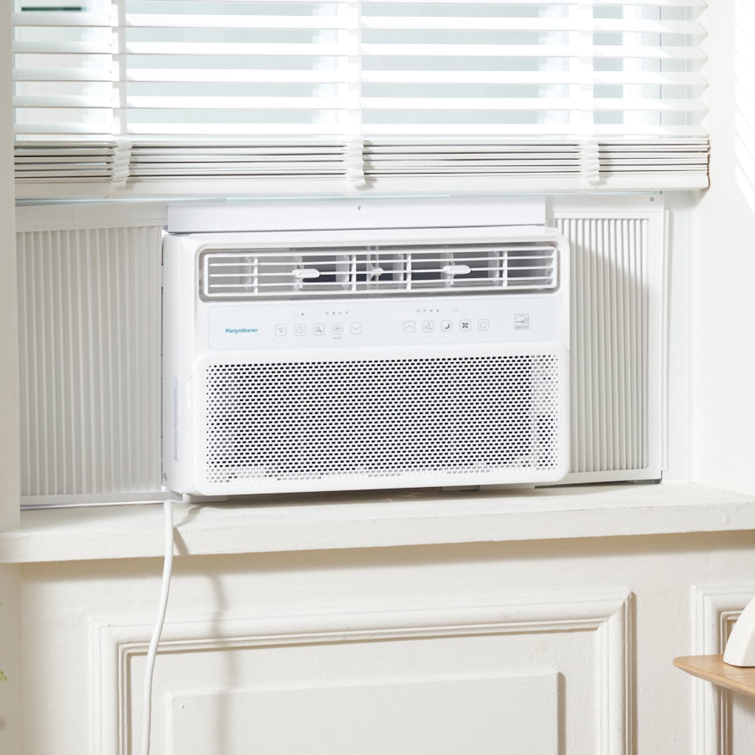 Keystone 12,000 BTU Window Mounted Inverter Air Conditioner with Remote Control, KSTAW121WA - Image 5