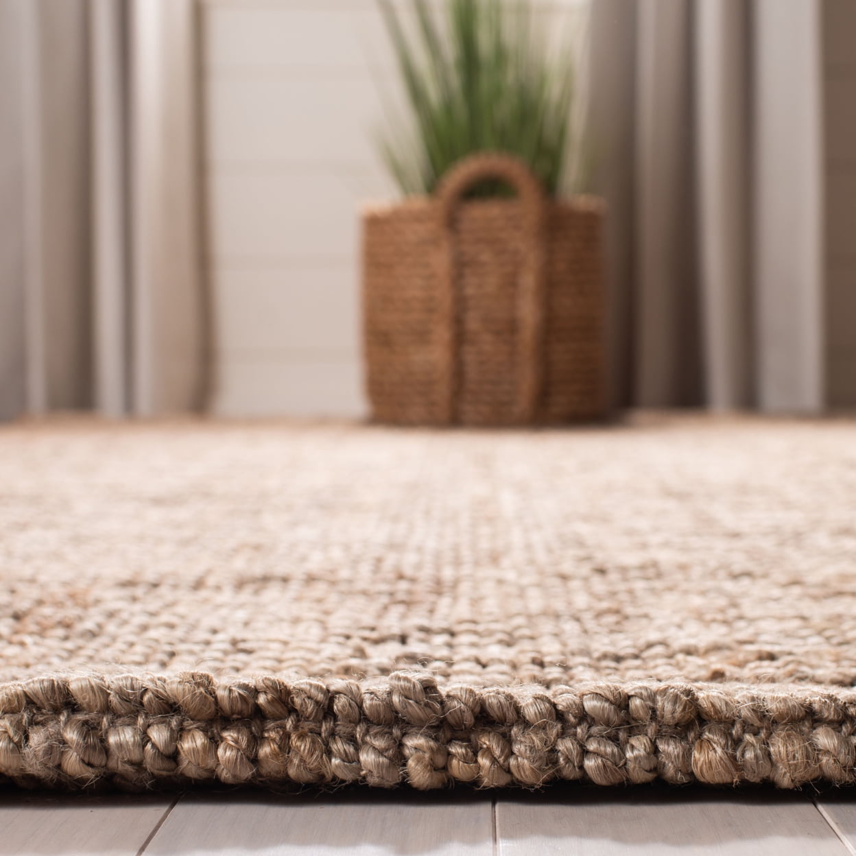 SAFAVIEH Natural Fiber Christabella Solid Jute Area Rug, Grey, 5' x 8' - Image 3
