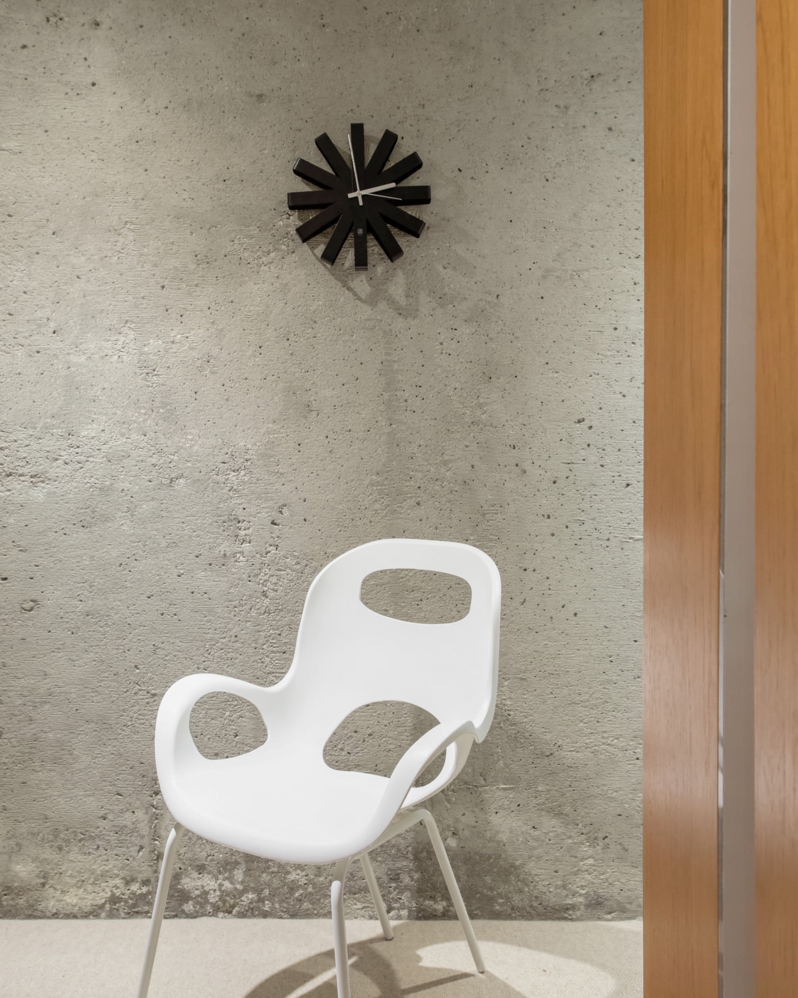 Umbra Oh Chair White - Image 17