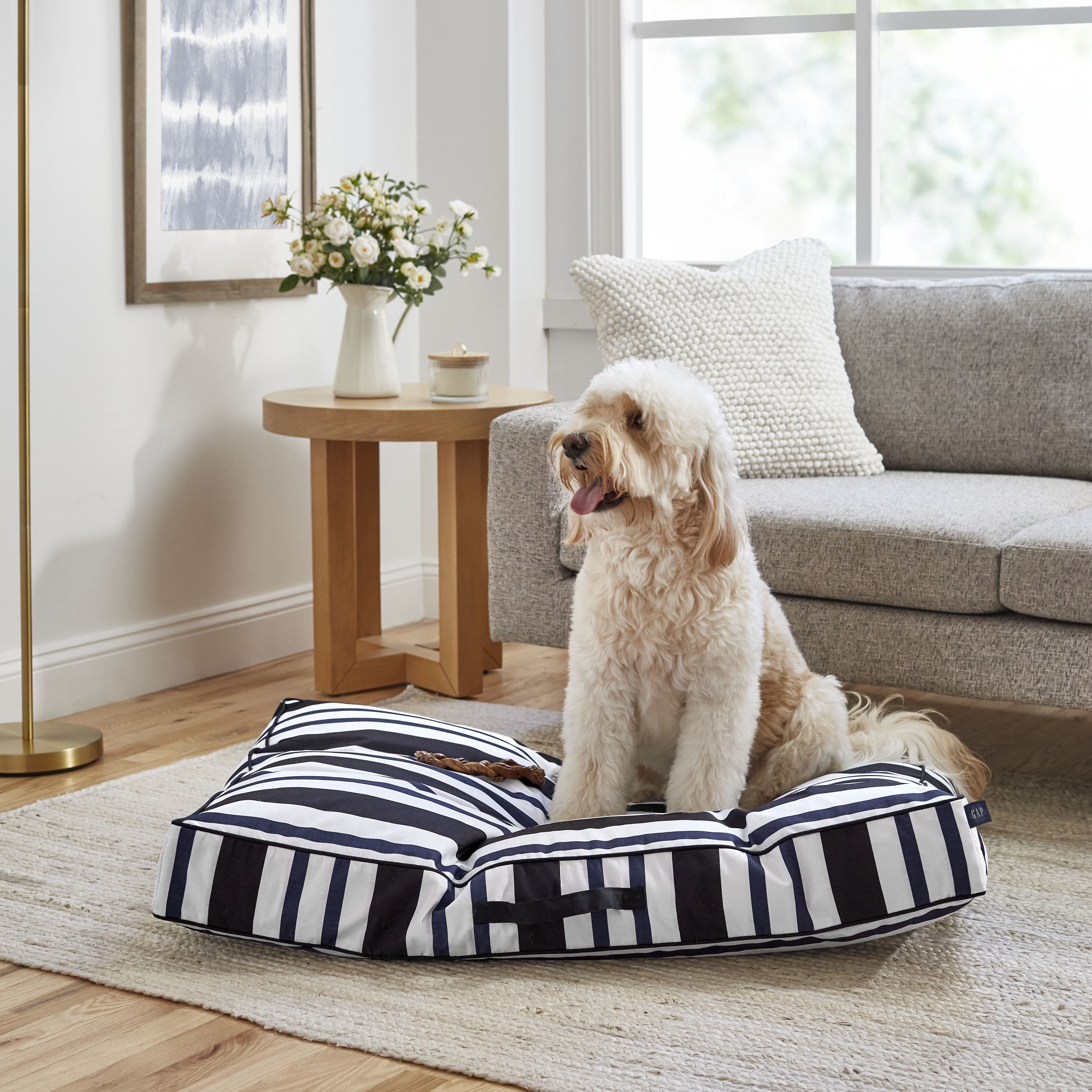 Gap Rugby Stripe Flat Pet Bed, Recycled Polyester with Zipper Closure Cover, Medium 42"x30", Navy - Image 4