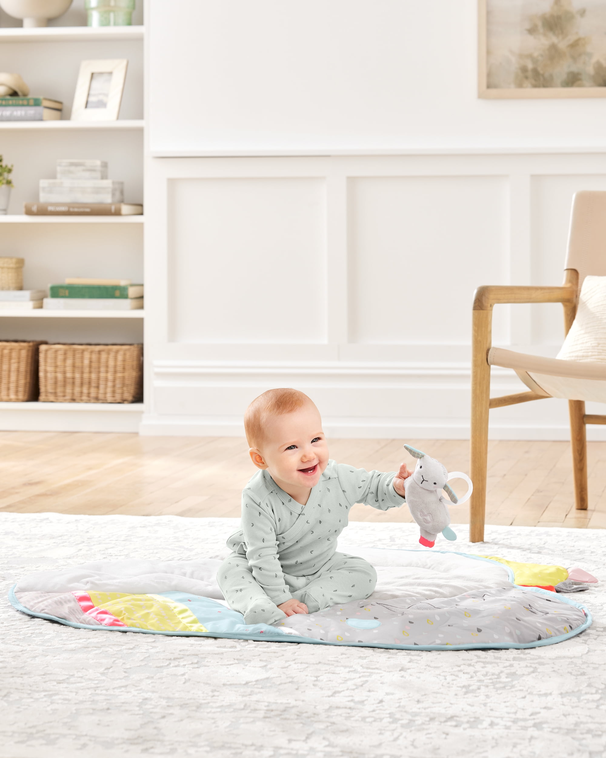 Skip Hop Baby Tummy Time Mat, 3-in-1 Activity Play Gym, Age 0+, Silver Lining Cloud, Grey - Image 5