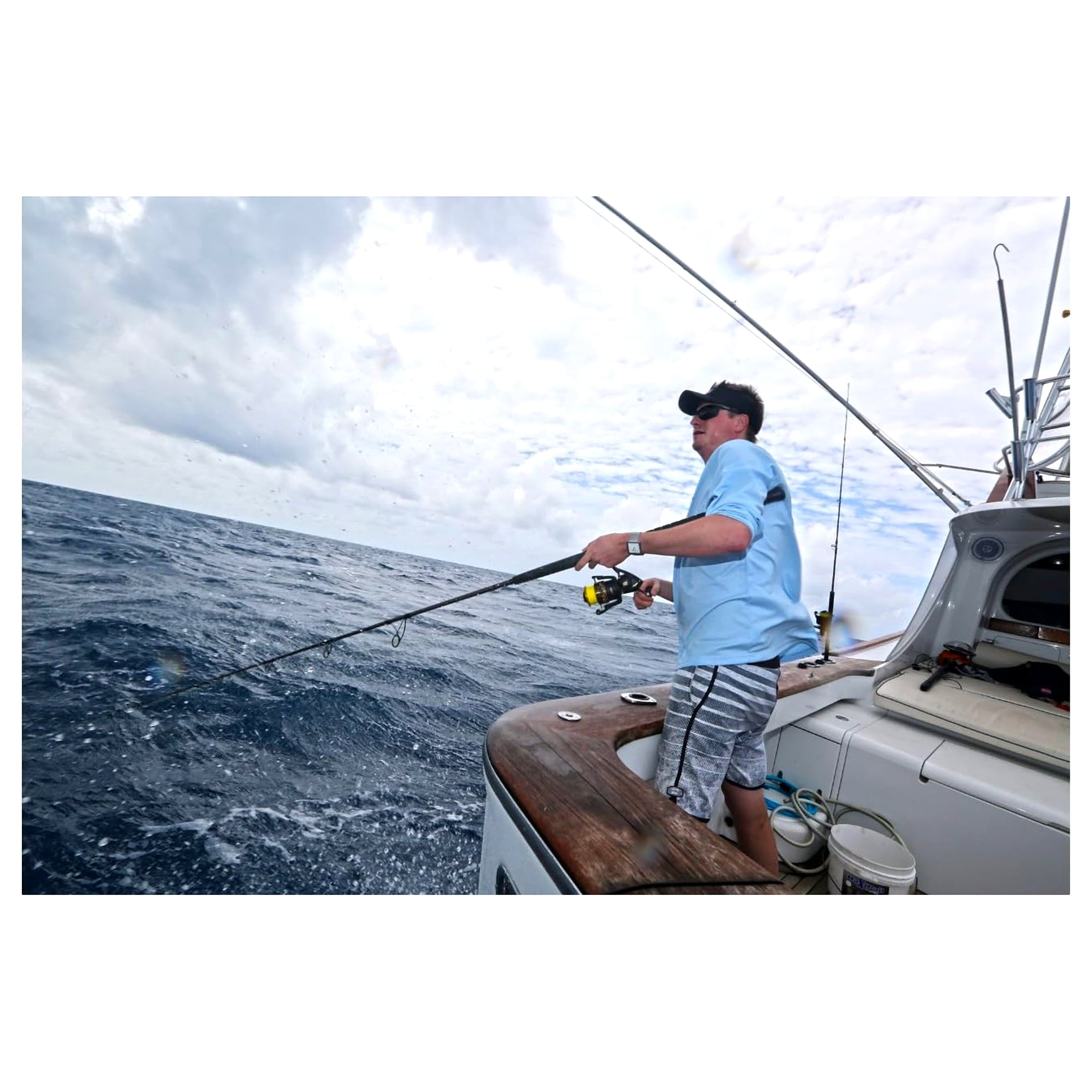 PENN Battle® II Combo, 9' Medium Heavy Fishing Rod, 6000 Size Reel - Image 8