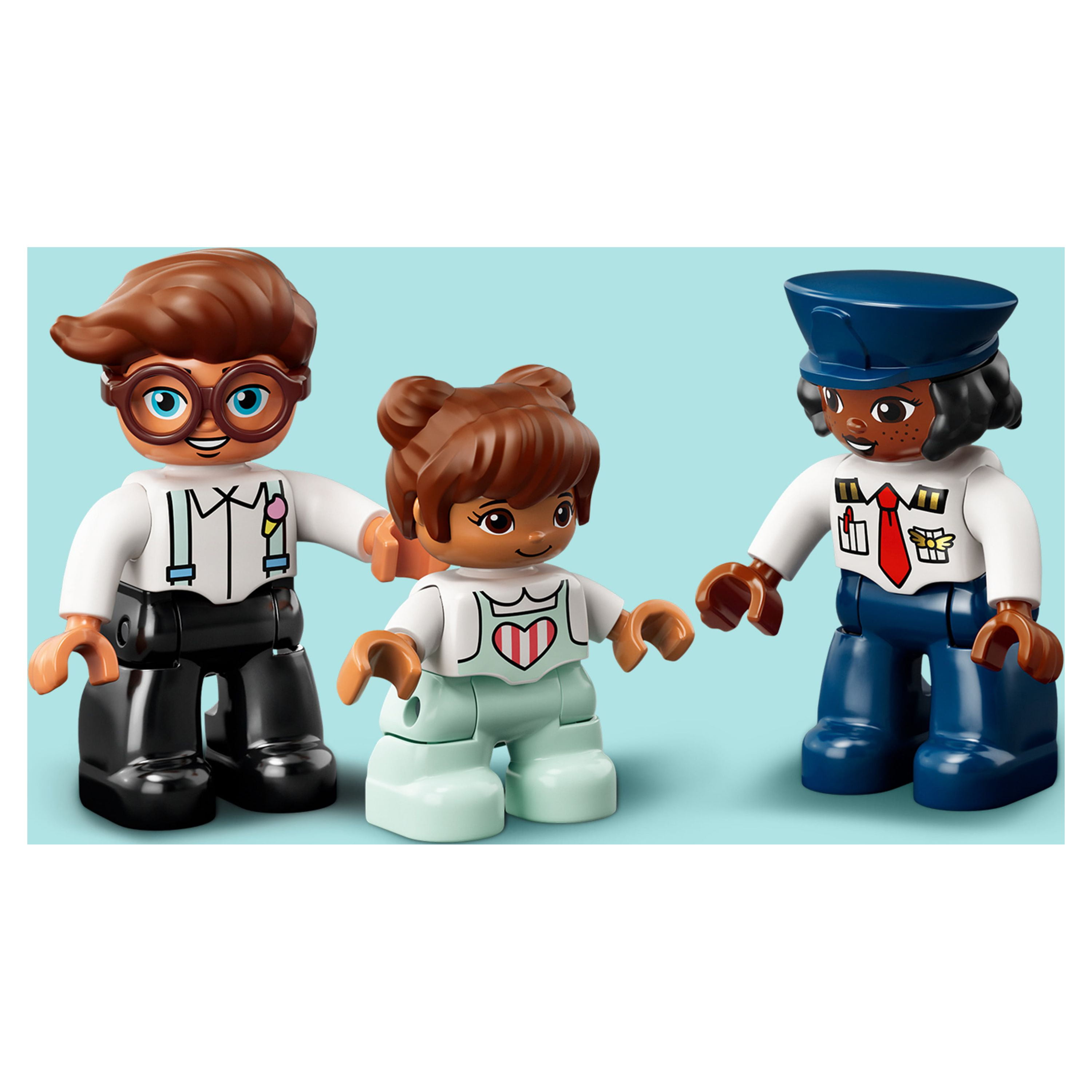 LEGO® DUPLO® Town Airplane & Airport 10961 - Image 12