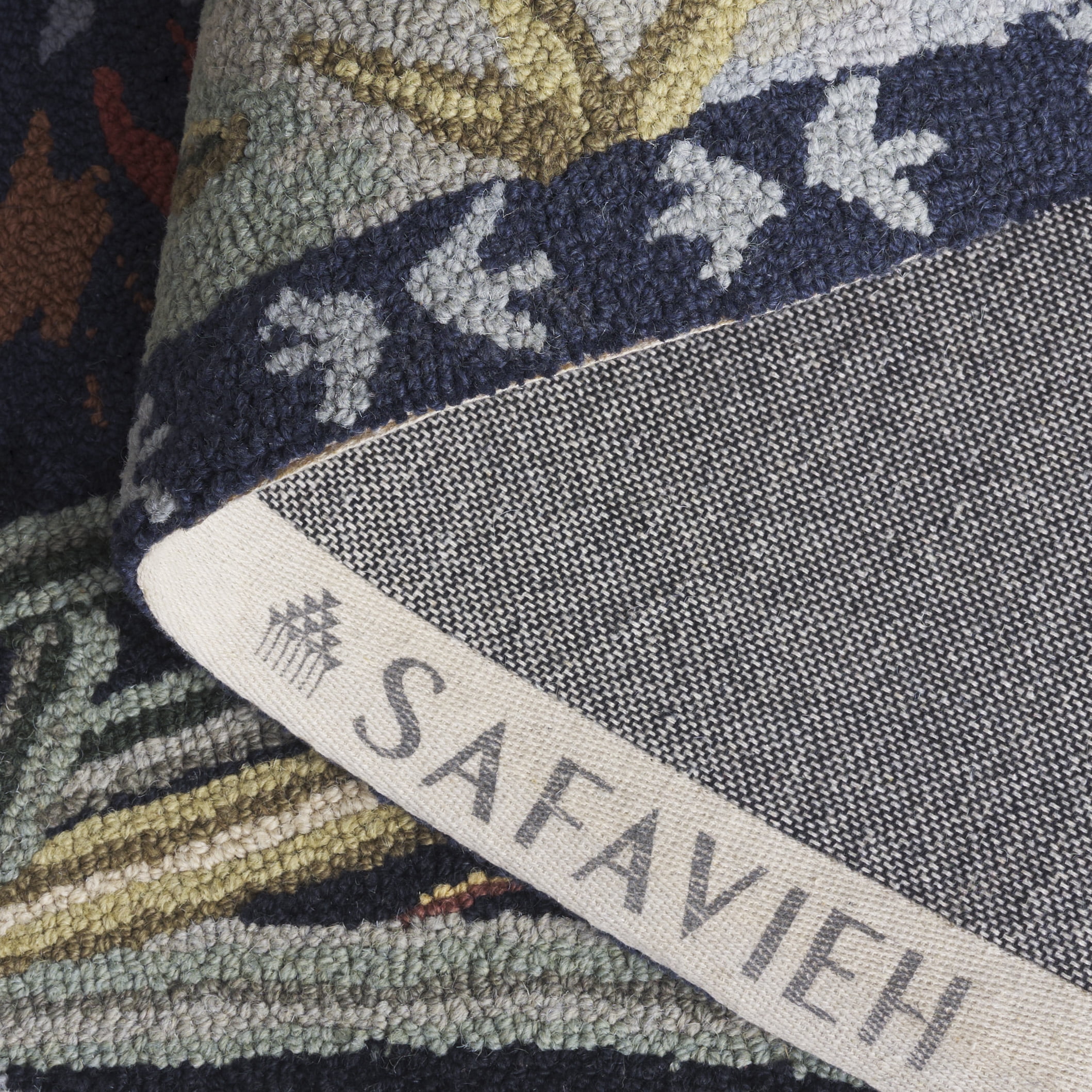 Safavieh Chelsea Lanford Animal Wool Runner Rug, Black, 2'6" x 8' - Image 2