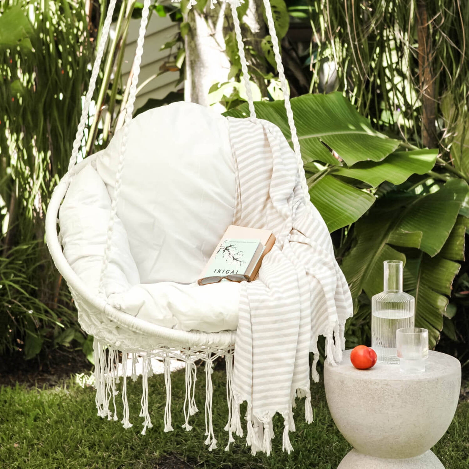 Deluxe Polyester Macrame Chair with Fringe - Image 4