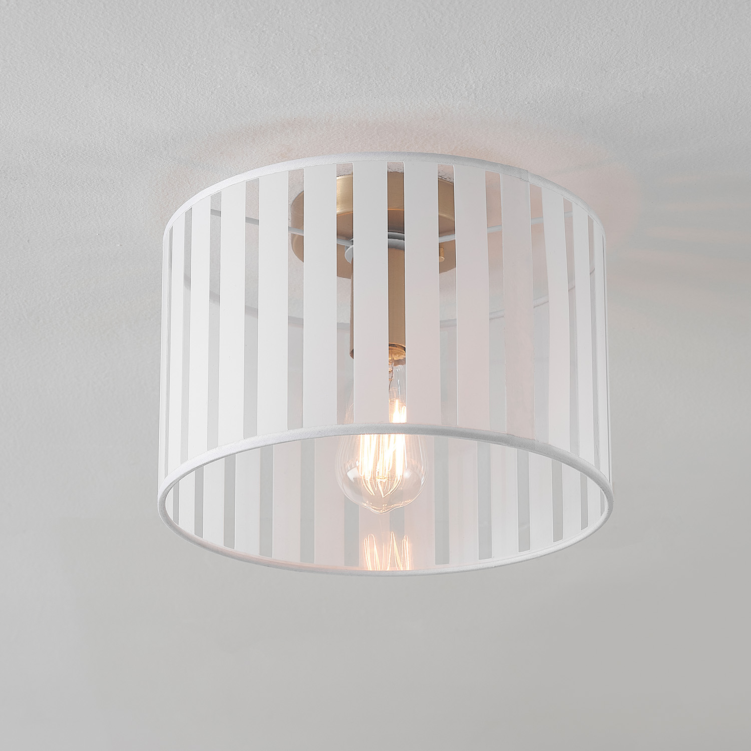 Novogratz x Globe Electric Novogratz x Globe Brooklyn 1-Light Matte Brass Flush Mount Ceiling Light with Clear and White Striped Plastic Shade, 91002389 - Image 5