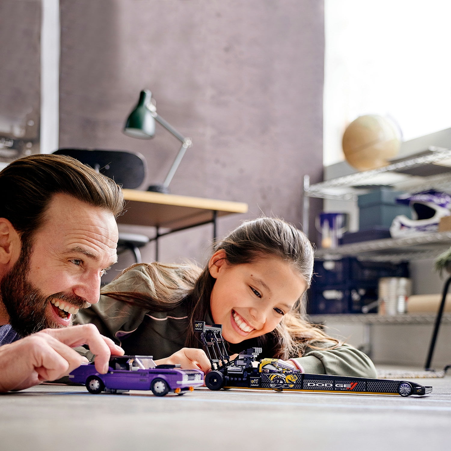 LEGO Speed Champions Mopar Dodge//SRT Top Fuel Dragster and 1970 Dodge Challenger T/A 76904 Building Toy (627 Pieces) - Image 8