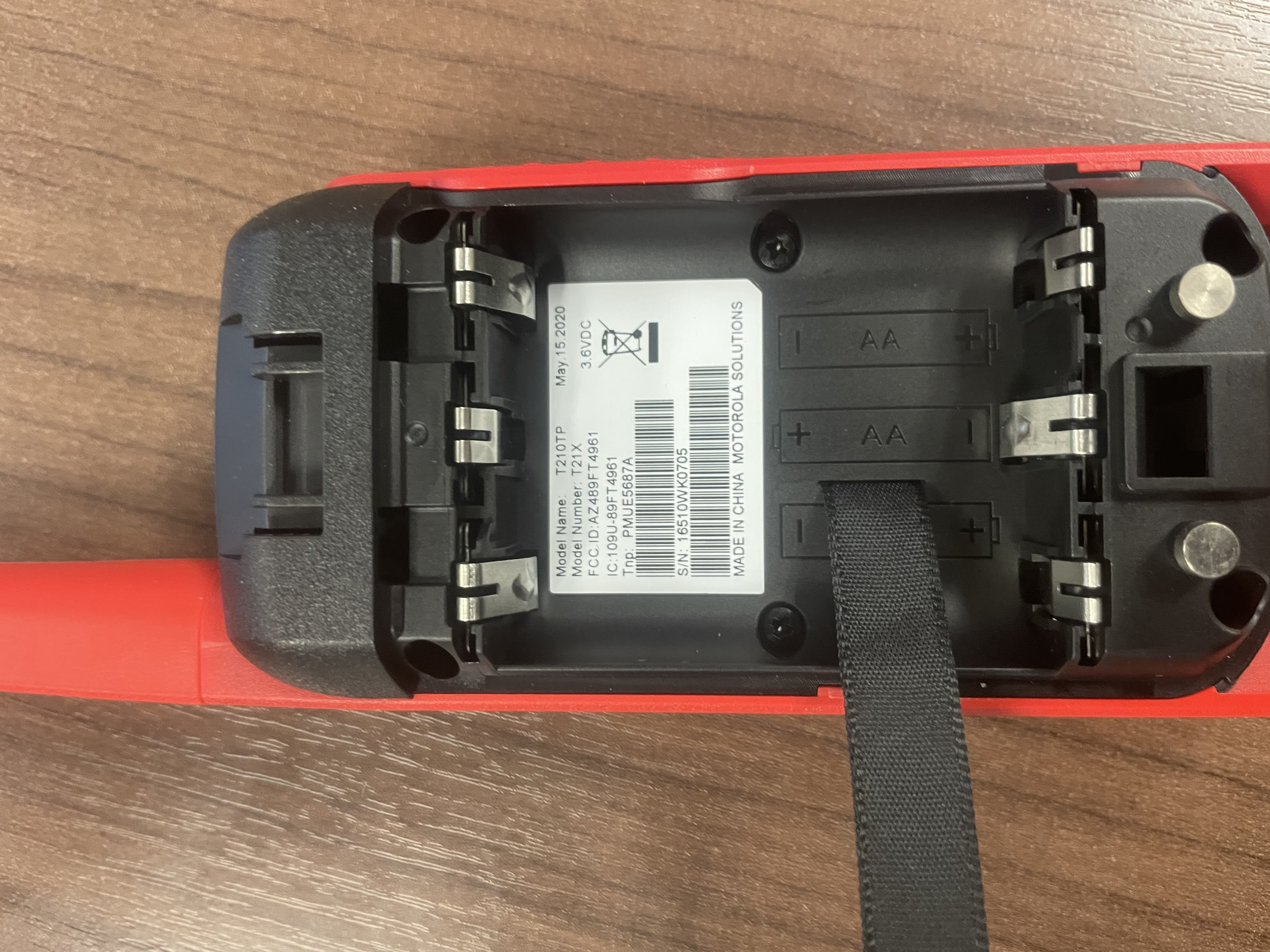 Motorola Solutions TALKABOUT T210TP Series Rechargeable Two-Way Radios Walkie Talkies, 3-Pack - Image 9