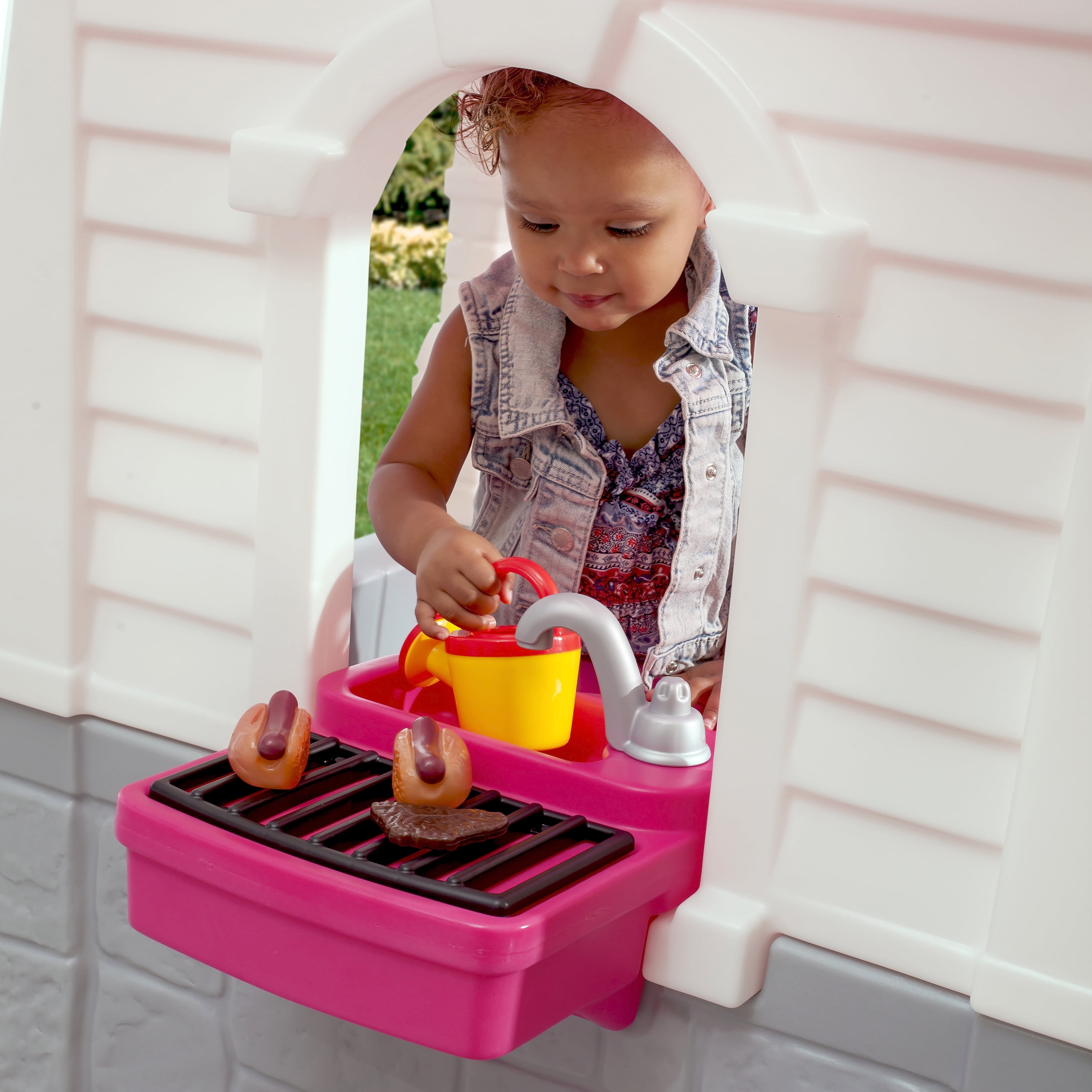 Step2 Happy Home Cottage - Image 11