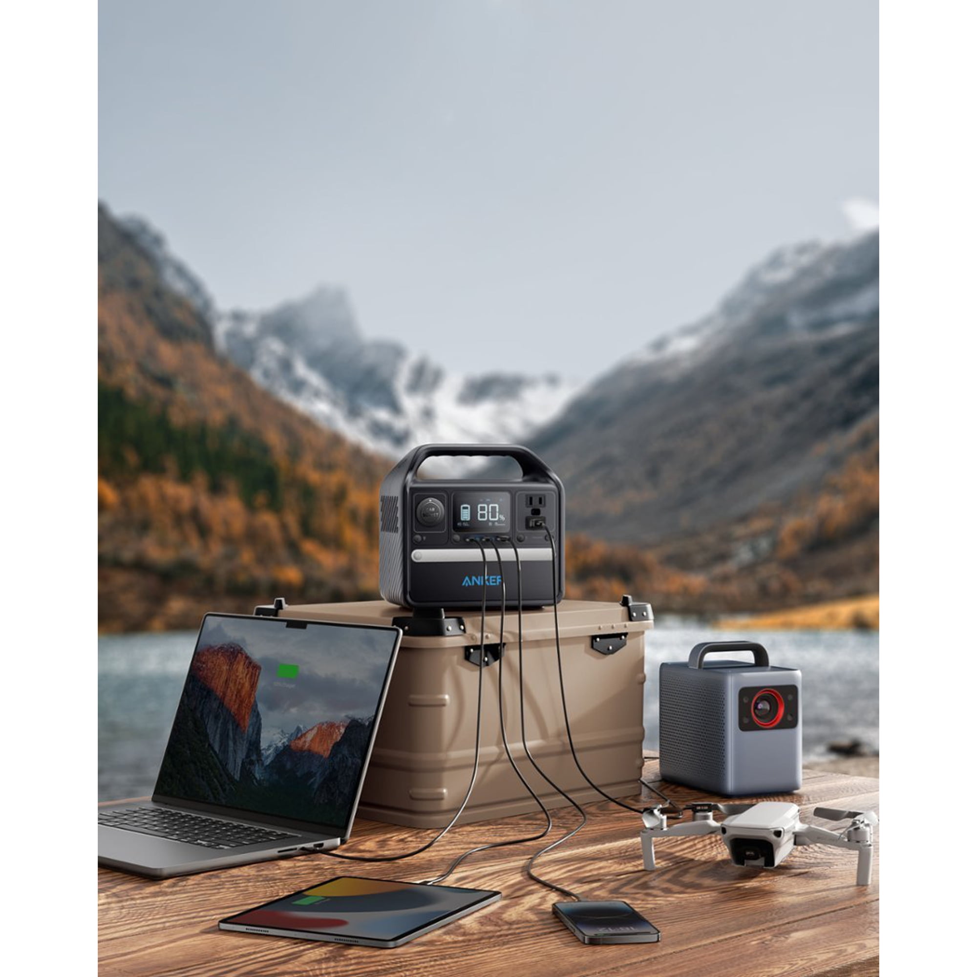 Anker 522 Portable Power Station - Black - Image 4