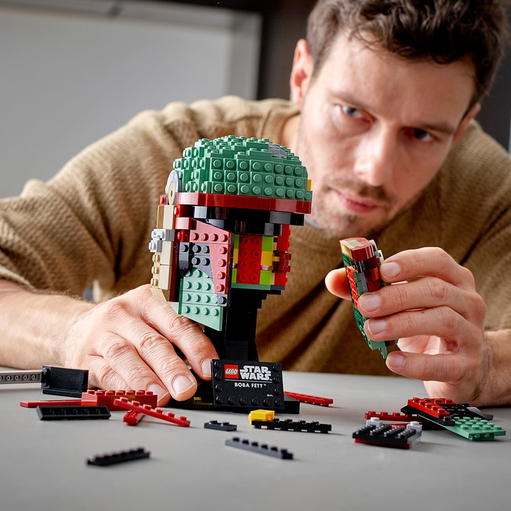 LEGO Star Wars Boba Fett Helmet 75277 Building Kit; Cool Collectible Star Wars Character Building Set (625 Pieces) - Image 3