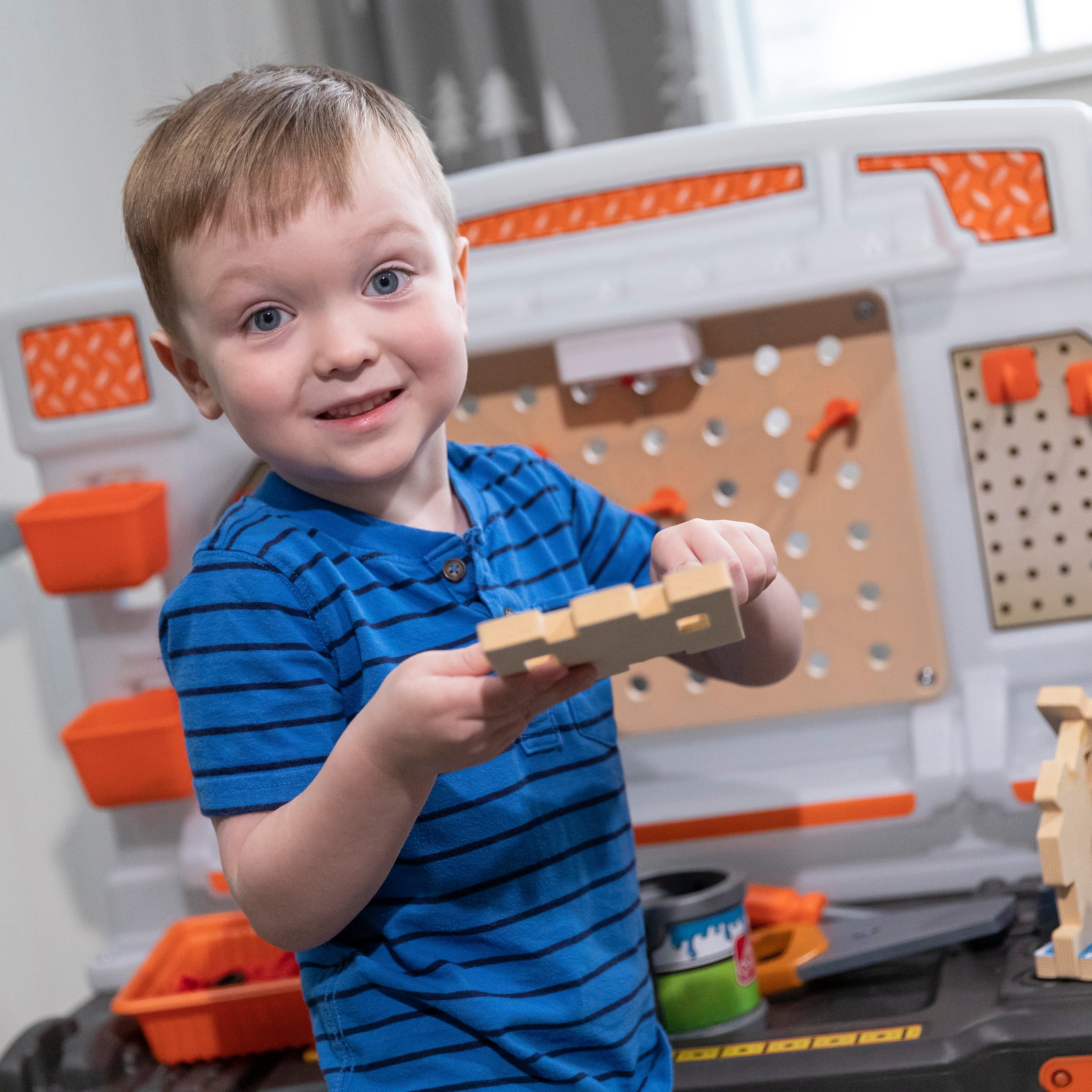 Step2 Big Builders Pro Workshop Multicolor Tool Bench, 27.50" x 34", 19 lb - Image 13