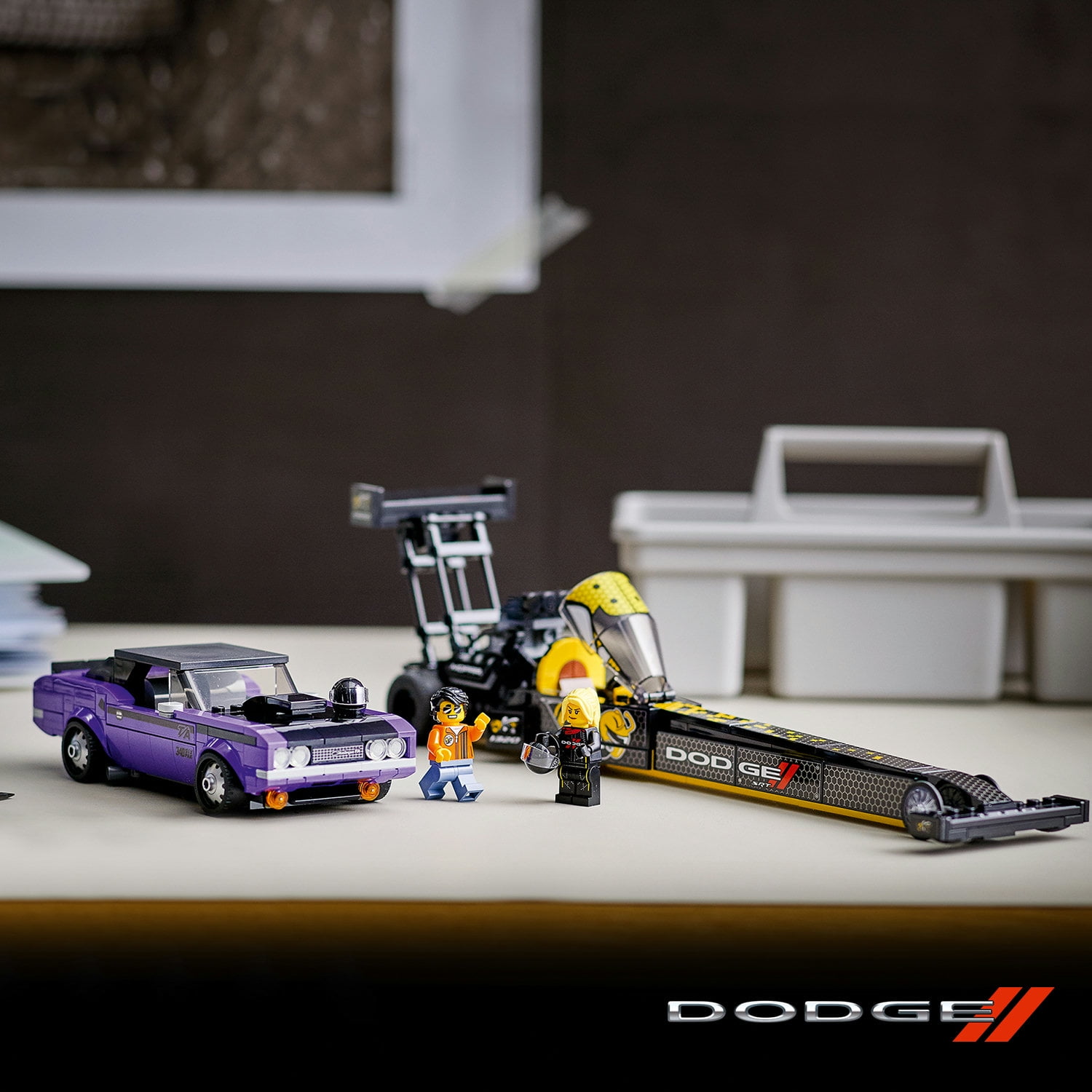 LEGO Speed Champions Mopar Dodge//SRT Top Fuel Dragster and 1970 Dodge Challenger T/A 76904 Building Toy (627 Pieces) - Image 3