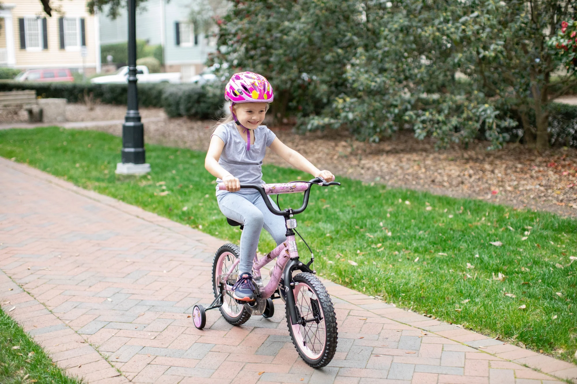 Dynacraft Realtree 16-Inch Girls BMX Bike For Age 5-7 Years - Image 6