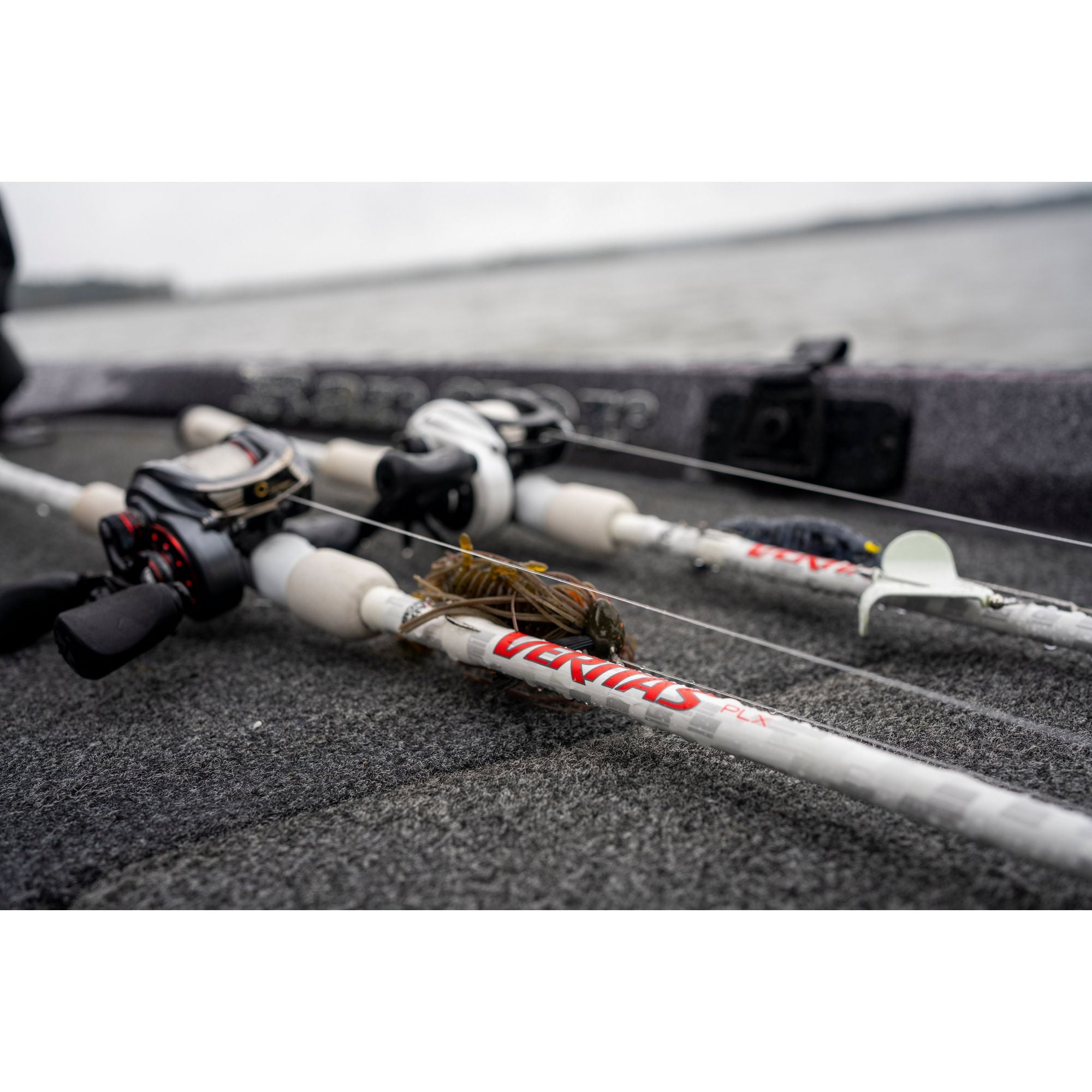Abu Garcia 6’6” Veritas Casting Fishing Rod, 2 Piece Rod - Image 8