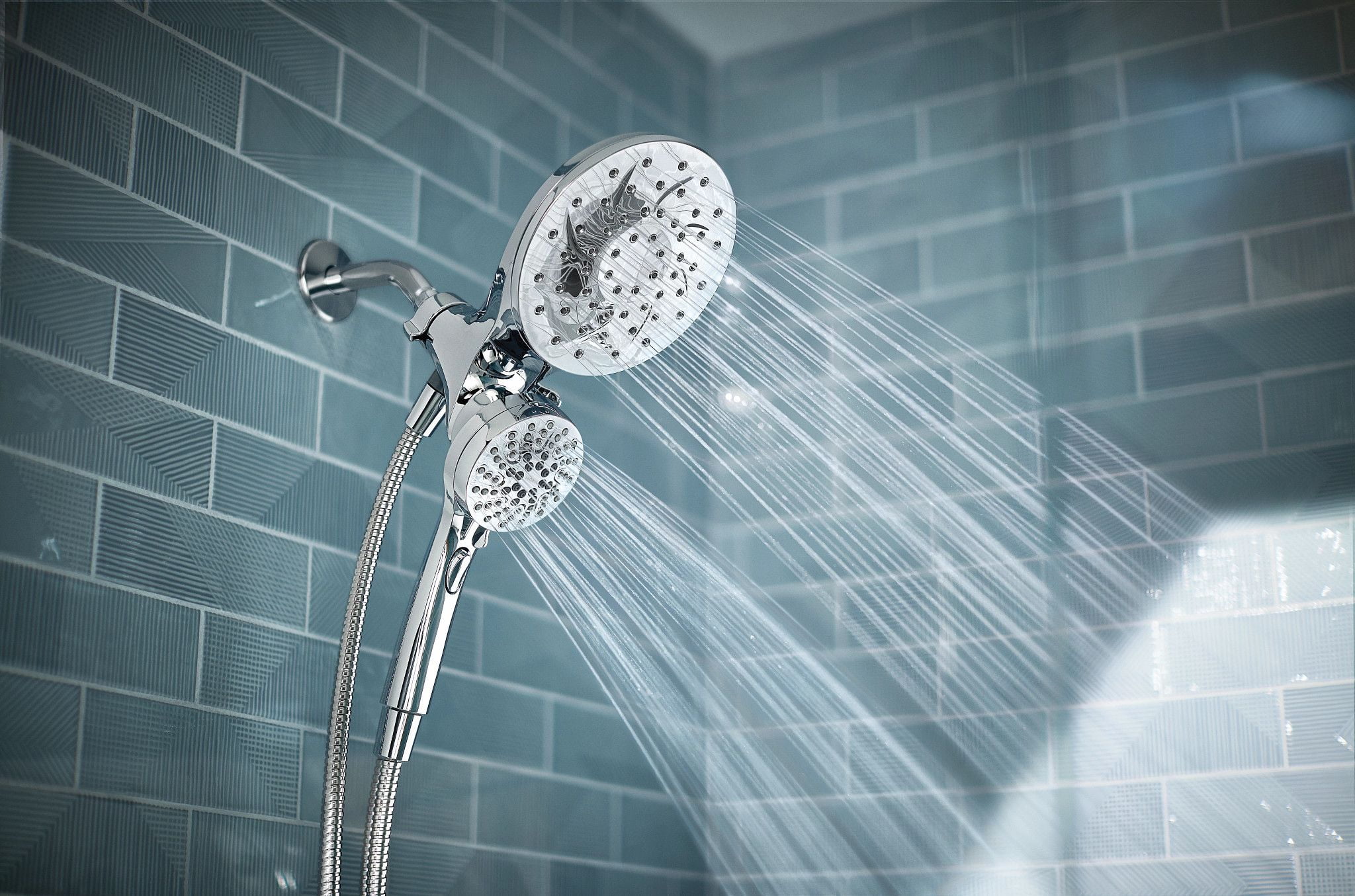 Moen Engage Magnetix Chrome Six-Function Handheld Shower with Magnetic Docking System, 26010 - Image 4