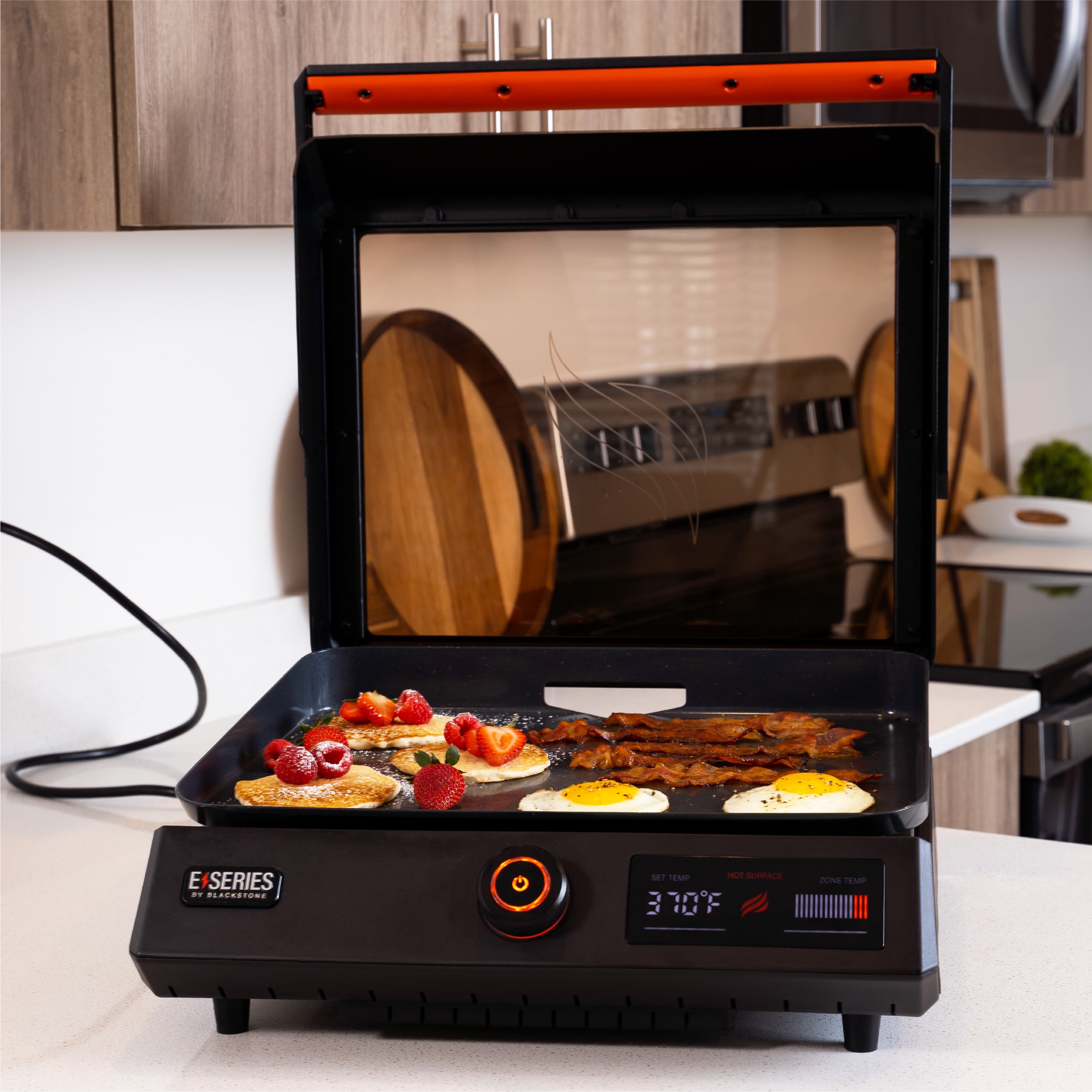 Blackstone E-Series 17" Electric Tabletop Griddle with Hood, Black - Image 7