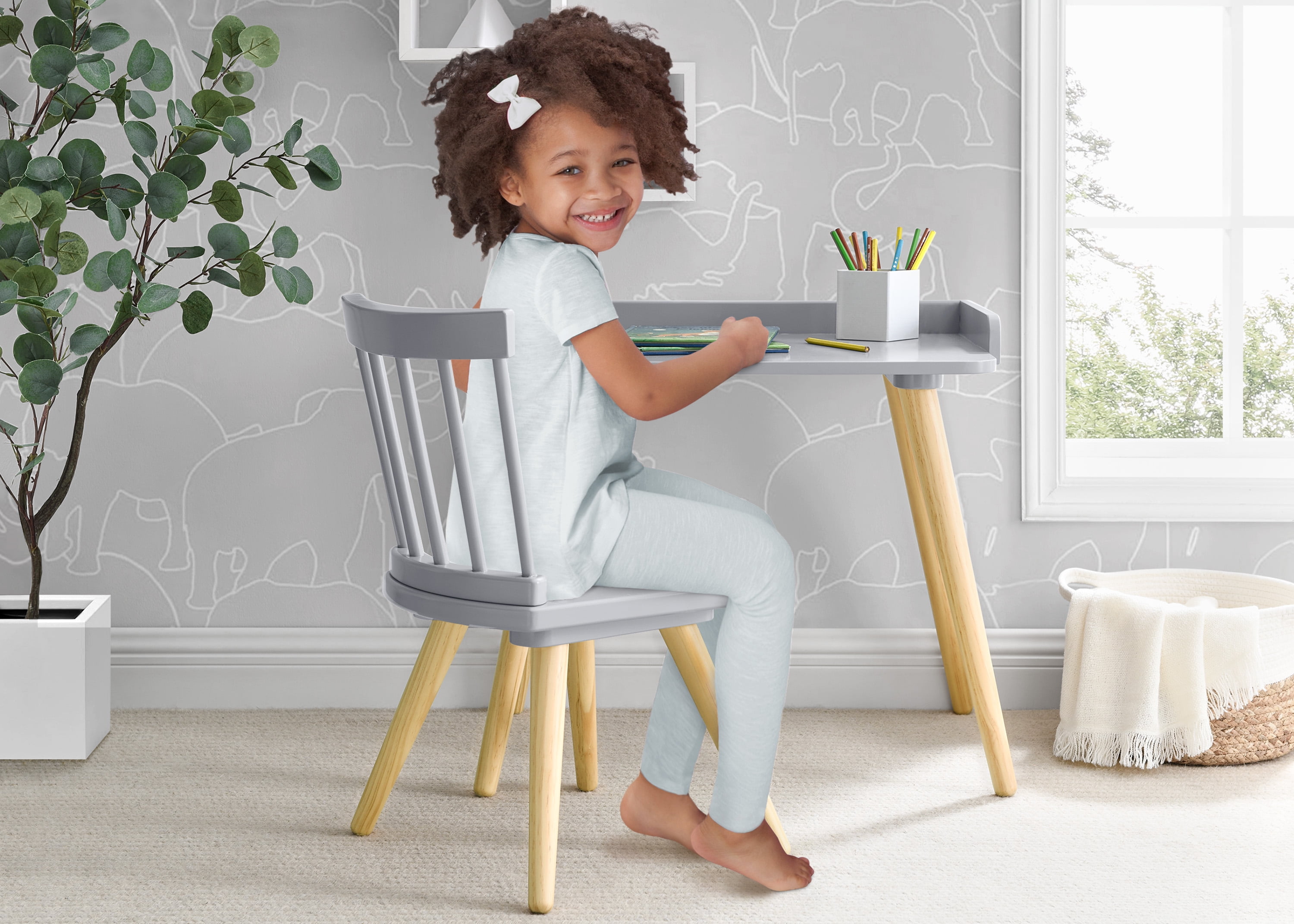 Delta Children Essex Desk & Chair Set, Green Guard Gold Certified, Greenguard Gold Certified, Grey/Natural - Image 4