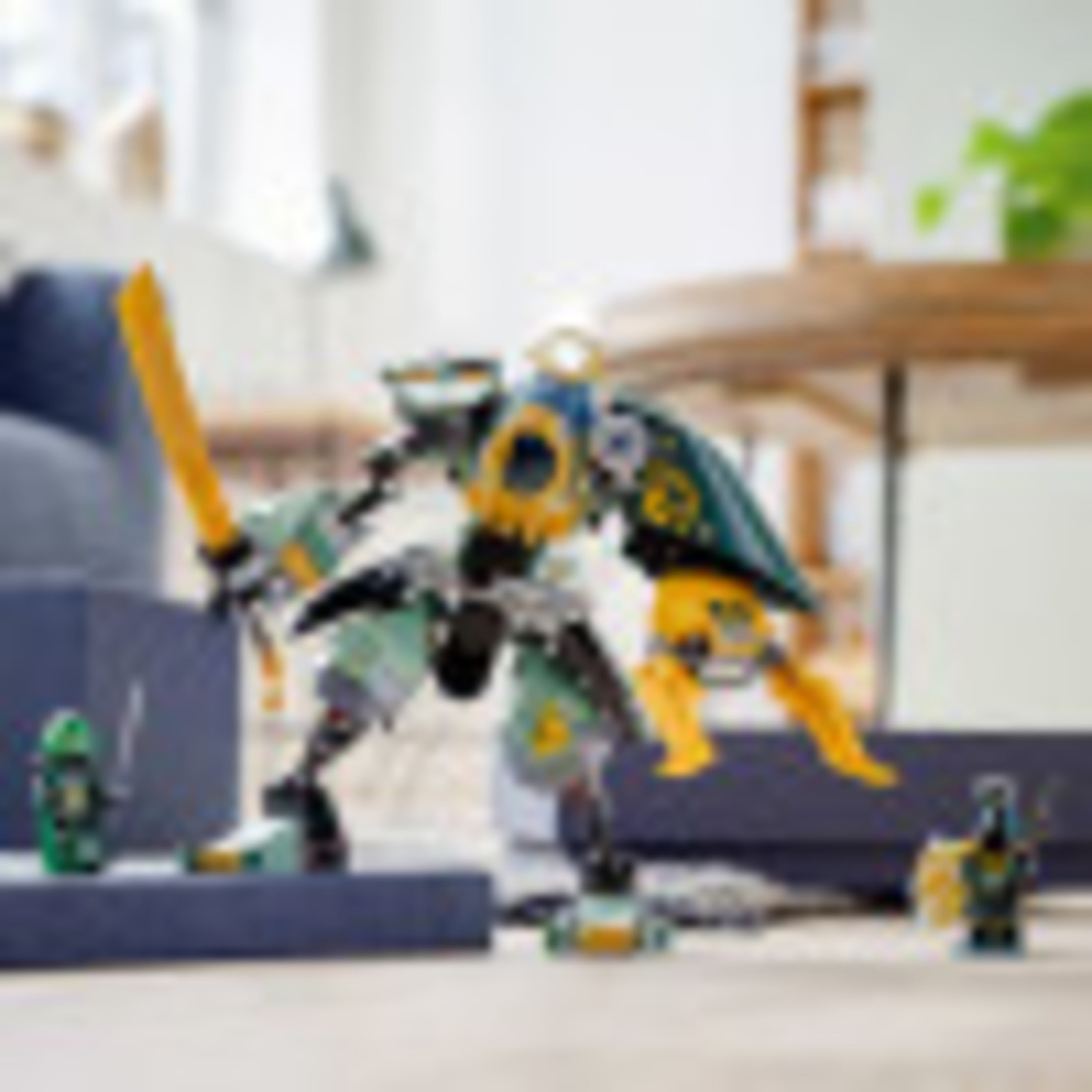 LEGO NINJAGO Lloyd’s Hydro Mech 71750 Building Toy Includes NINJAGO Lloyd and Mech (228 Pieces) - Image 4