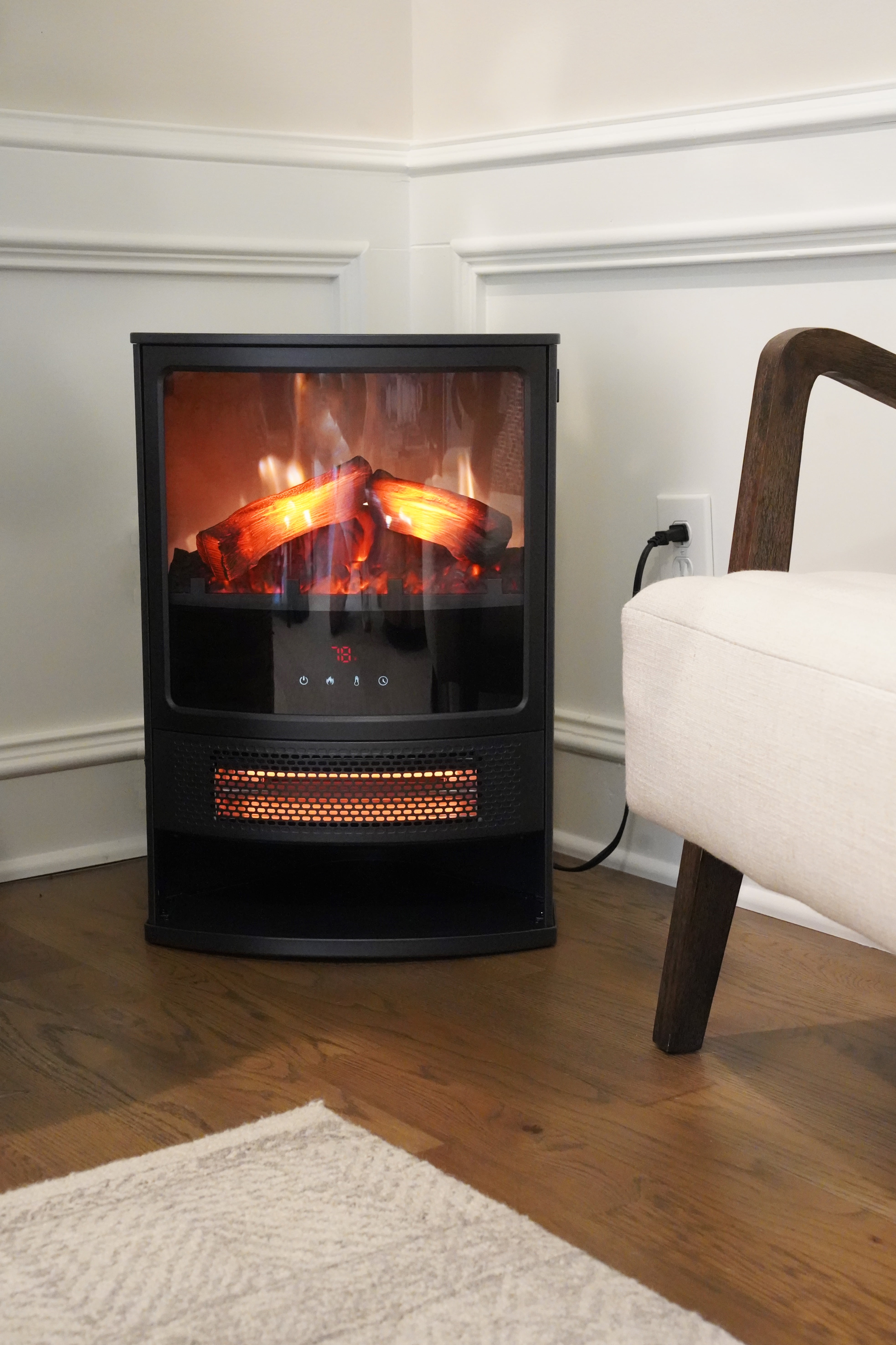 Better Homes & Gardens New Electric Corner Stove Heater with Remote - Image 6