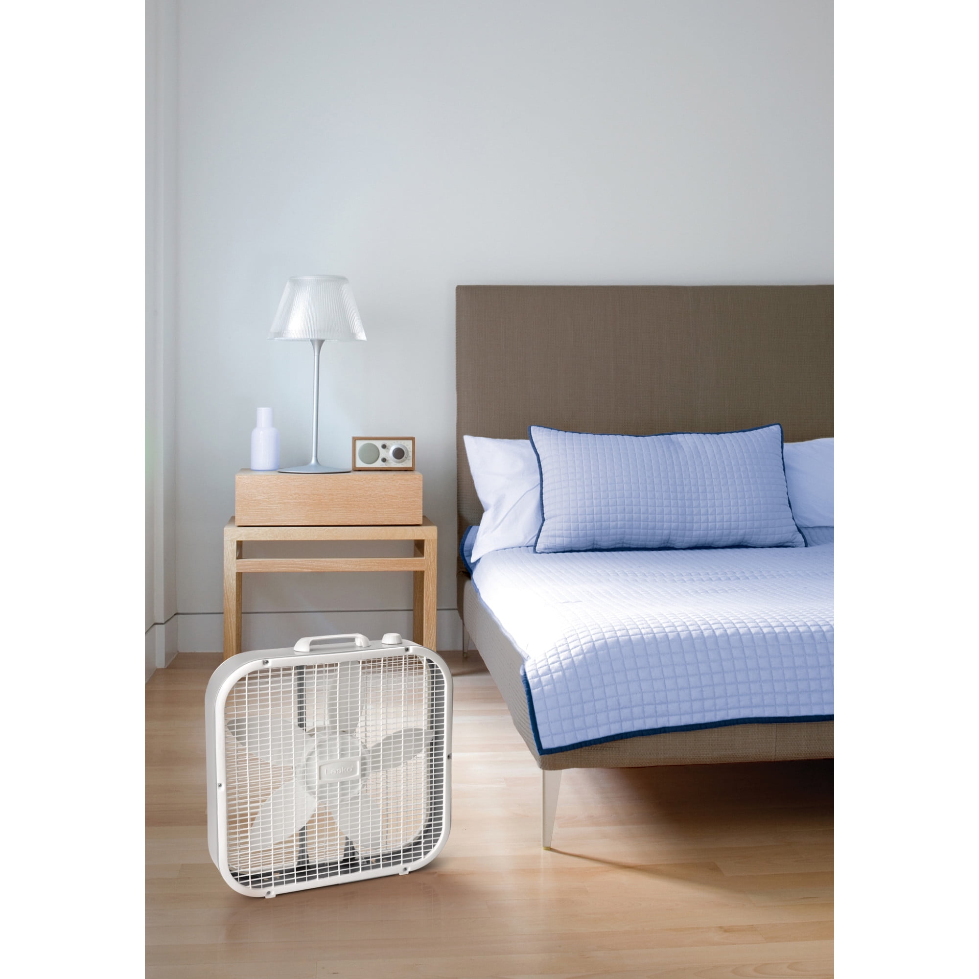 (3 pack) Lasko 20" Classic Box Fan with Weather-Resistant Motor, 3 Speeds, 22.5" H, White, B20200, New - Image 9