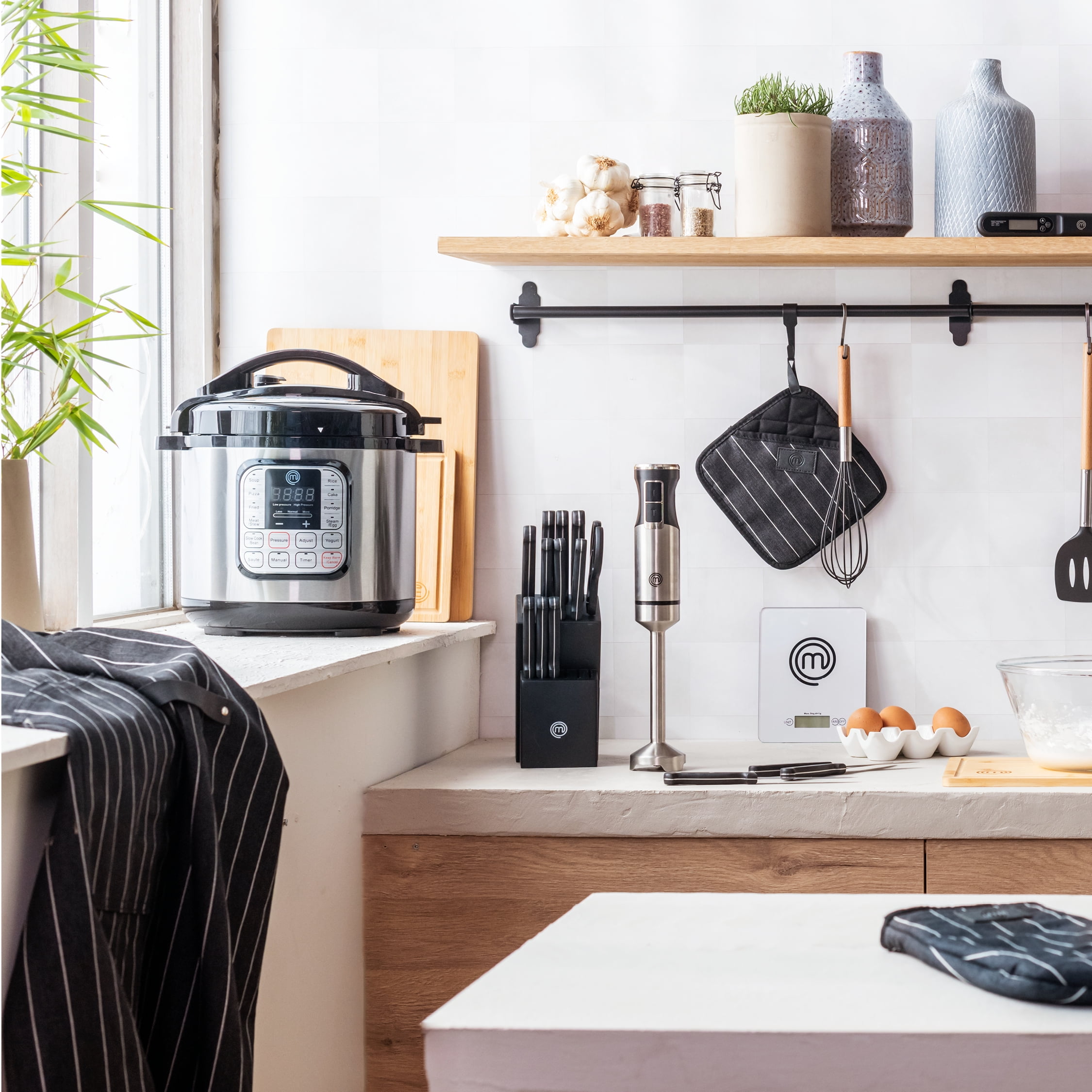 MasterChef Electric 10-in-1 Multi Cooker (Inc. Pressure, Rice and Slow Cooker) - Image 8