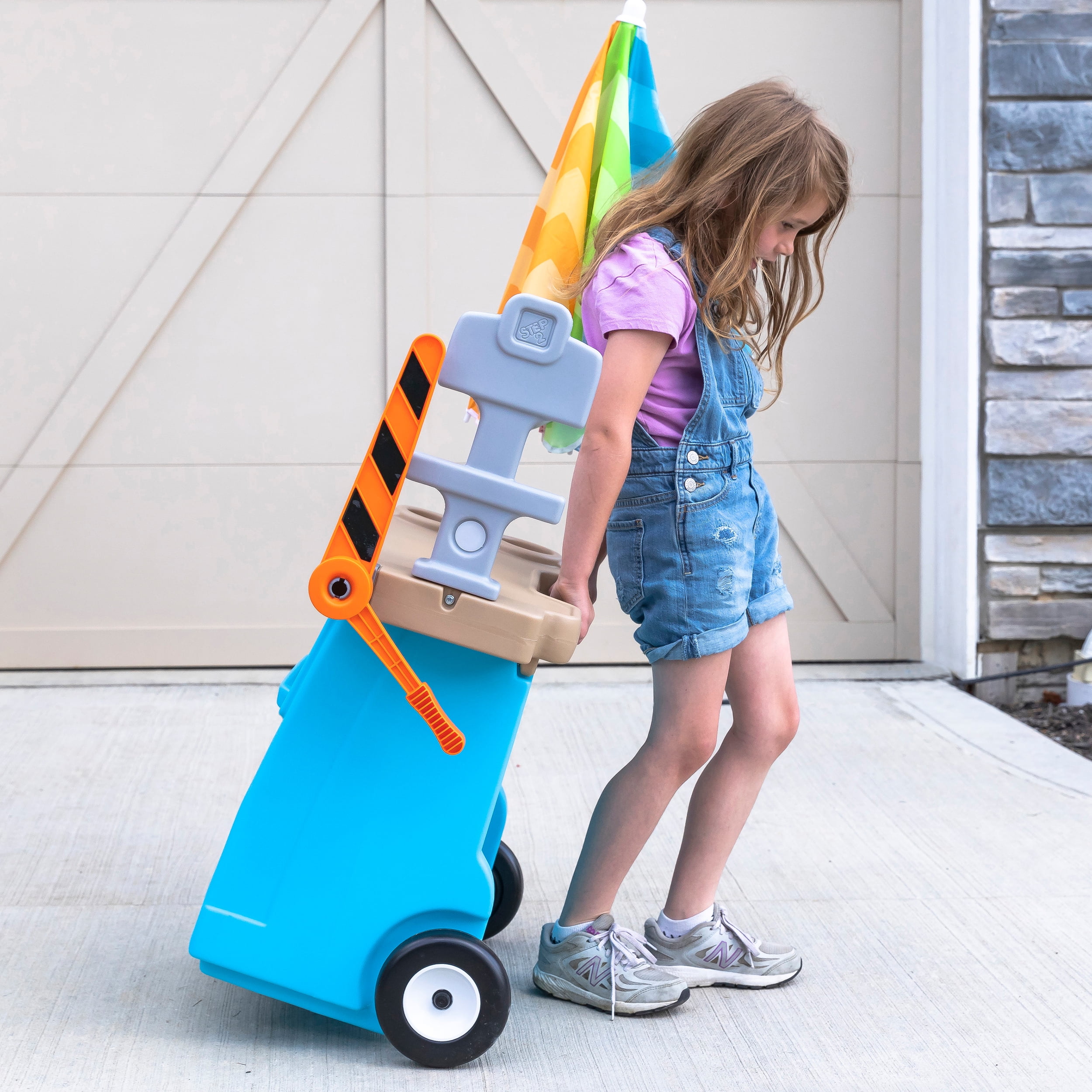 Step2 Stop & Go Market Blue Outdoor Playhouse and Kids Playset with Umbrella - Image 4