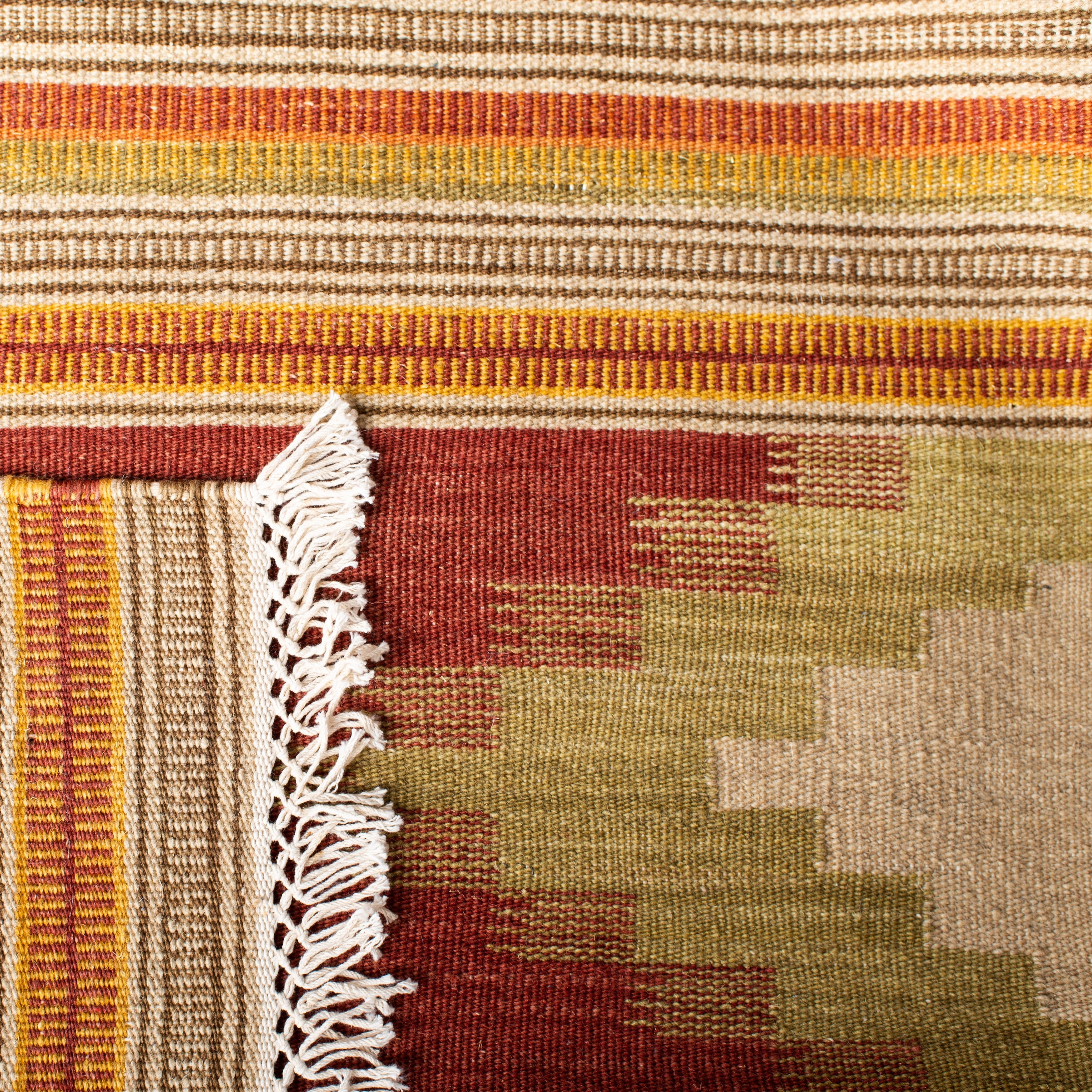 SAFAVIEH Kilim Deemer Southwestern Wool Runner Rug, Red/Multi, 2'3" x 8' - Image 5