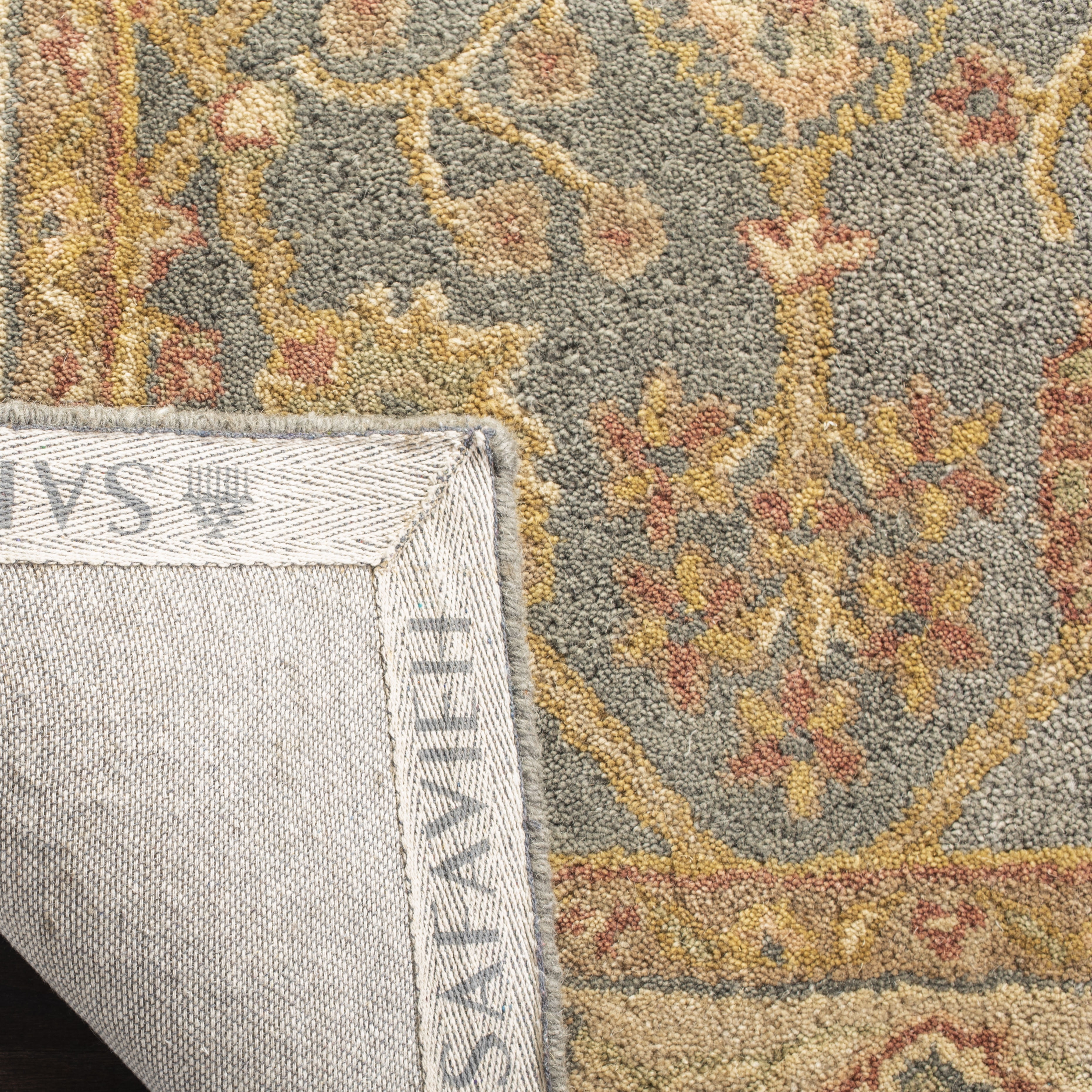 SAFAVIEH Antiquity Chanelle Traditional Wool Area Rug, Blue/Ivory, 4' x 6' - Image 7