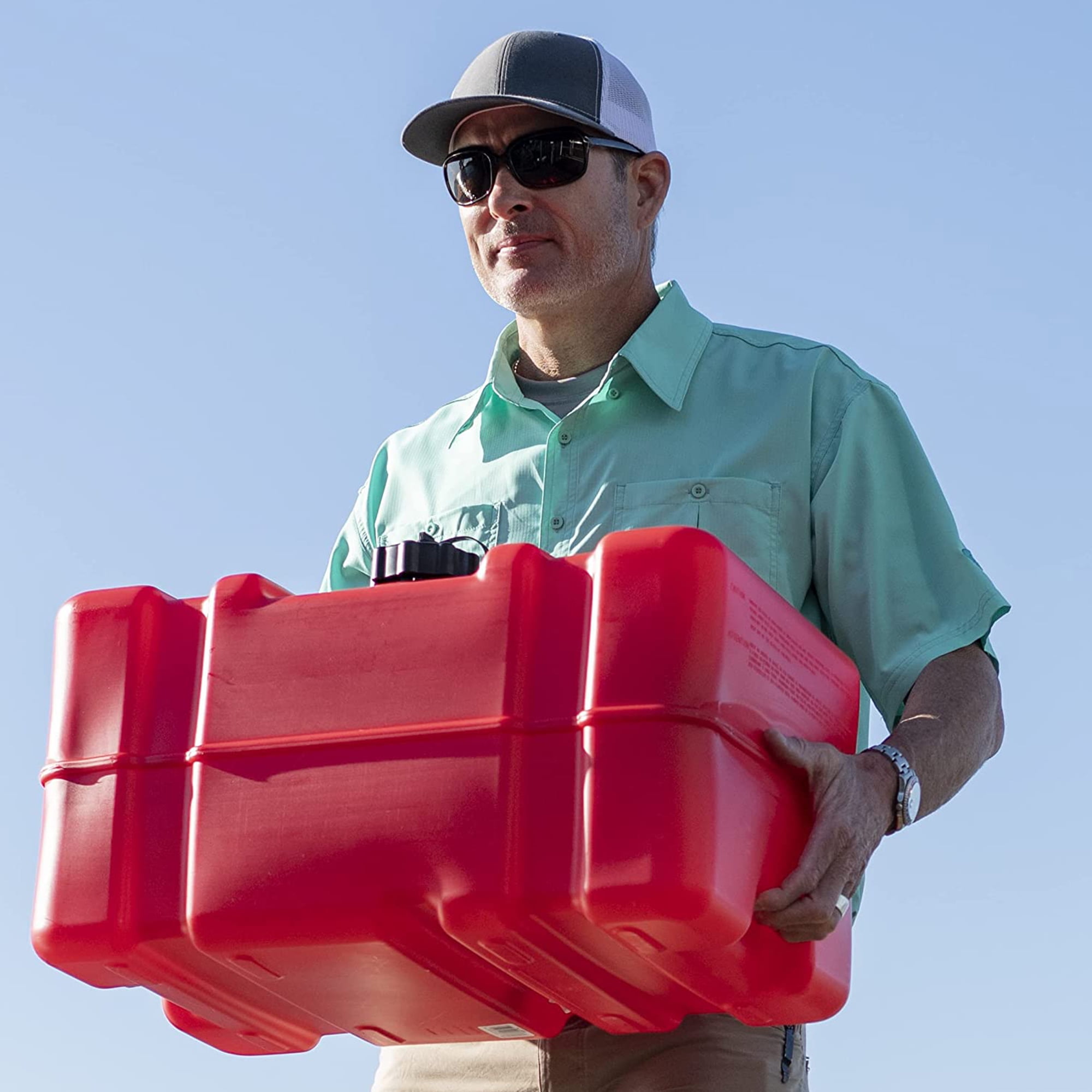 Scepter 9 Gallon Rectangular Portable Marine & Boat Fuel Container - Image 7