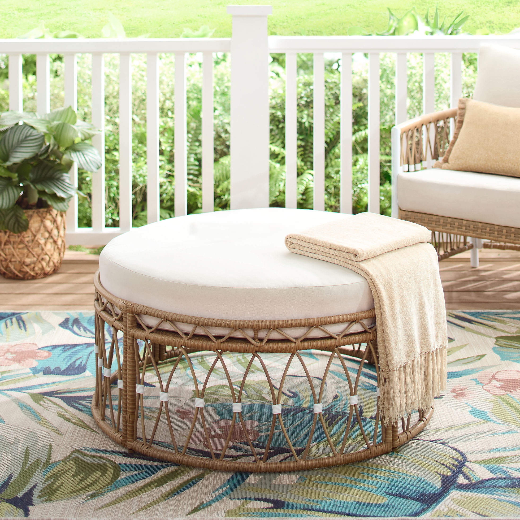 Better Homes & Gardens Lilah Outdoor Wicker 36" Round Ottoman, White - Image 10