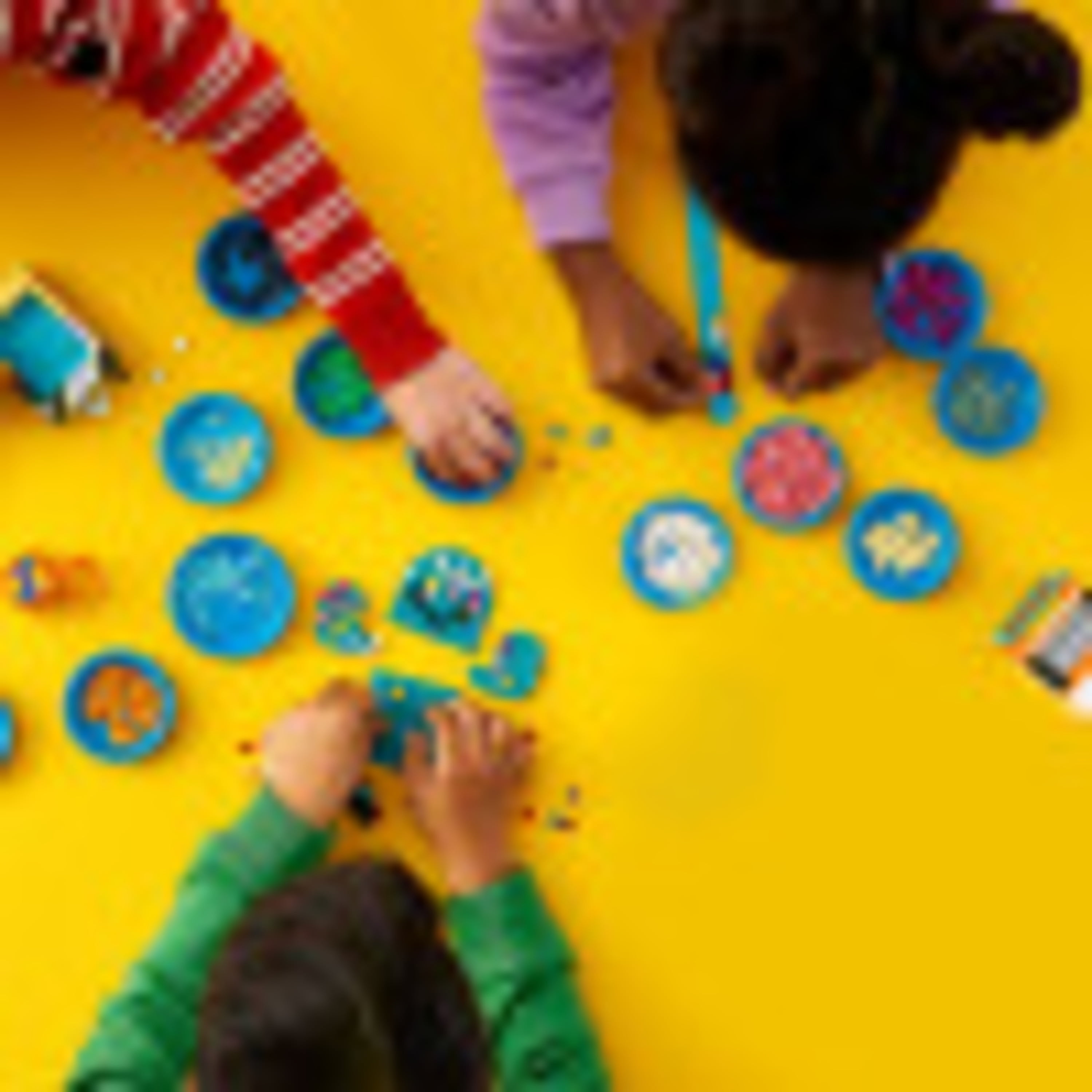 LEGO Dots Decoration Craft Kit (1040 Pieces) - Image 6