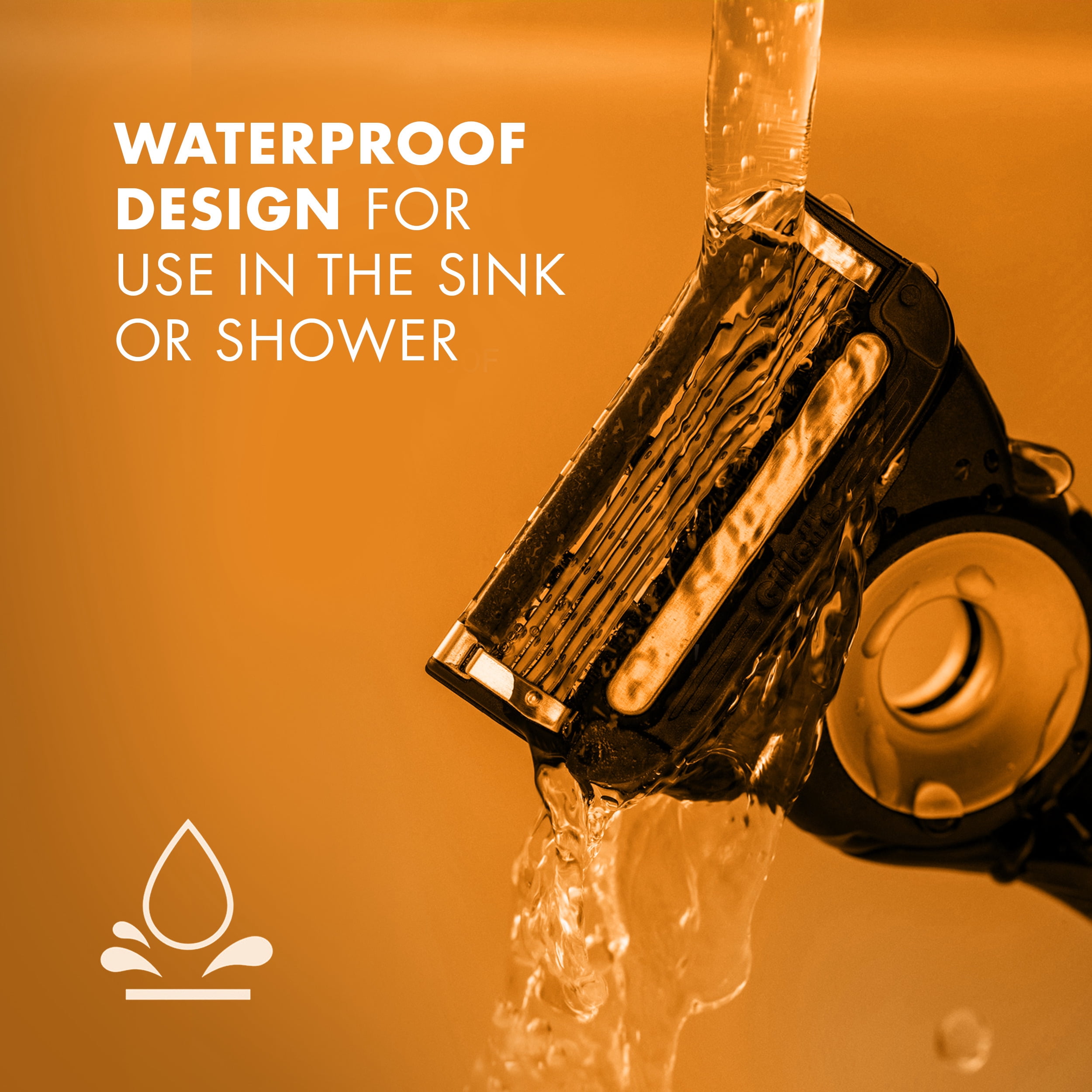 Gillette Labs Men's Heated Razor Starter Kit - 1 Handle, 2 Blade Refills, 1 Charging Dock, Black - Image 2