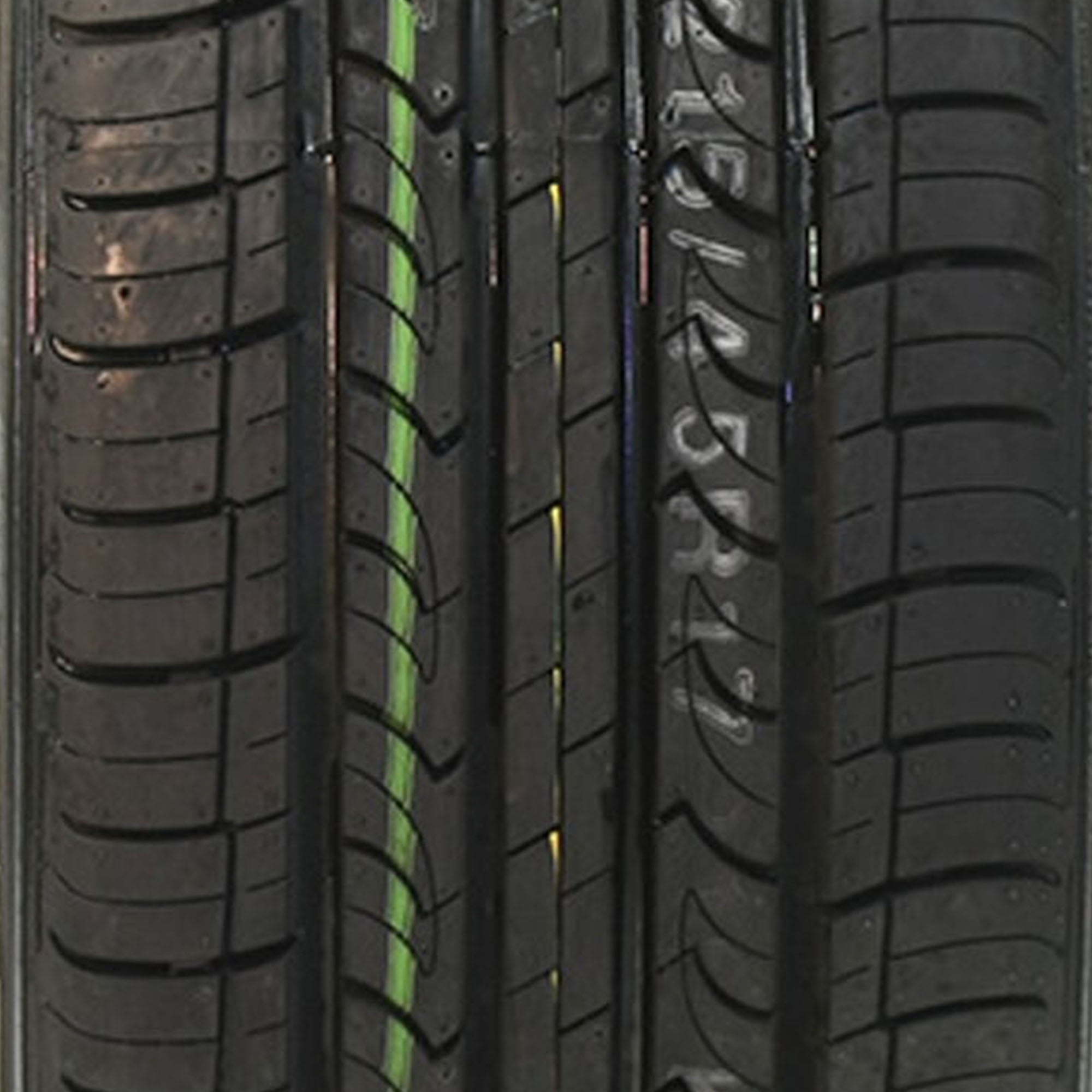 Nexen CP672 All-Season Tire - 225/50R17 94V - Image 2