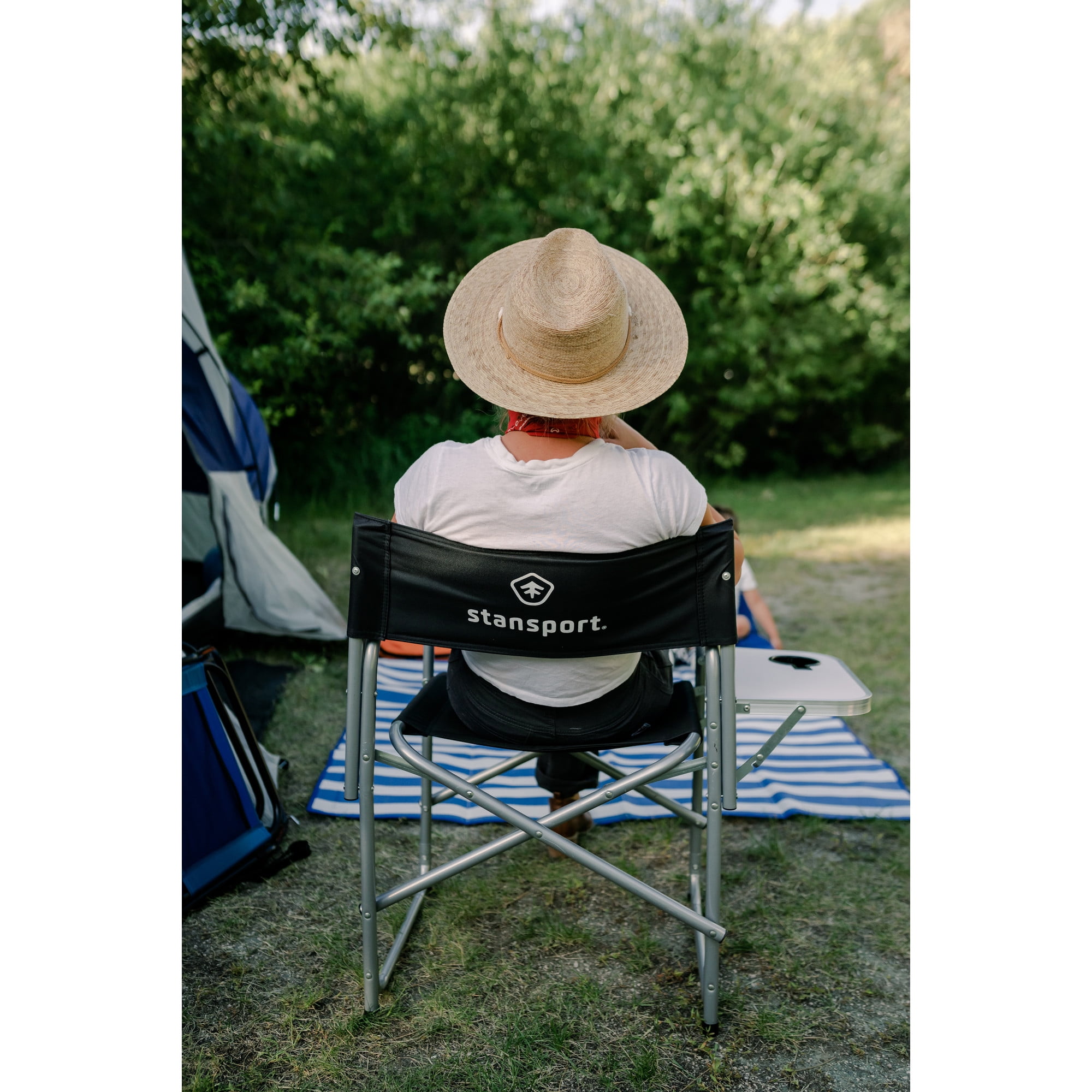 Stansport Folding Director's Chair with Side Table - Image 3