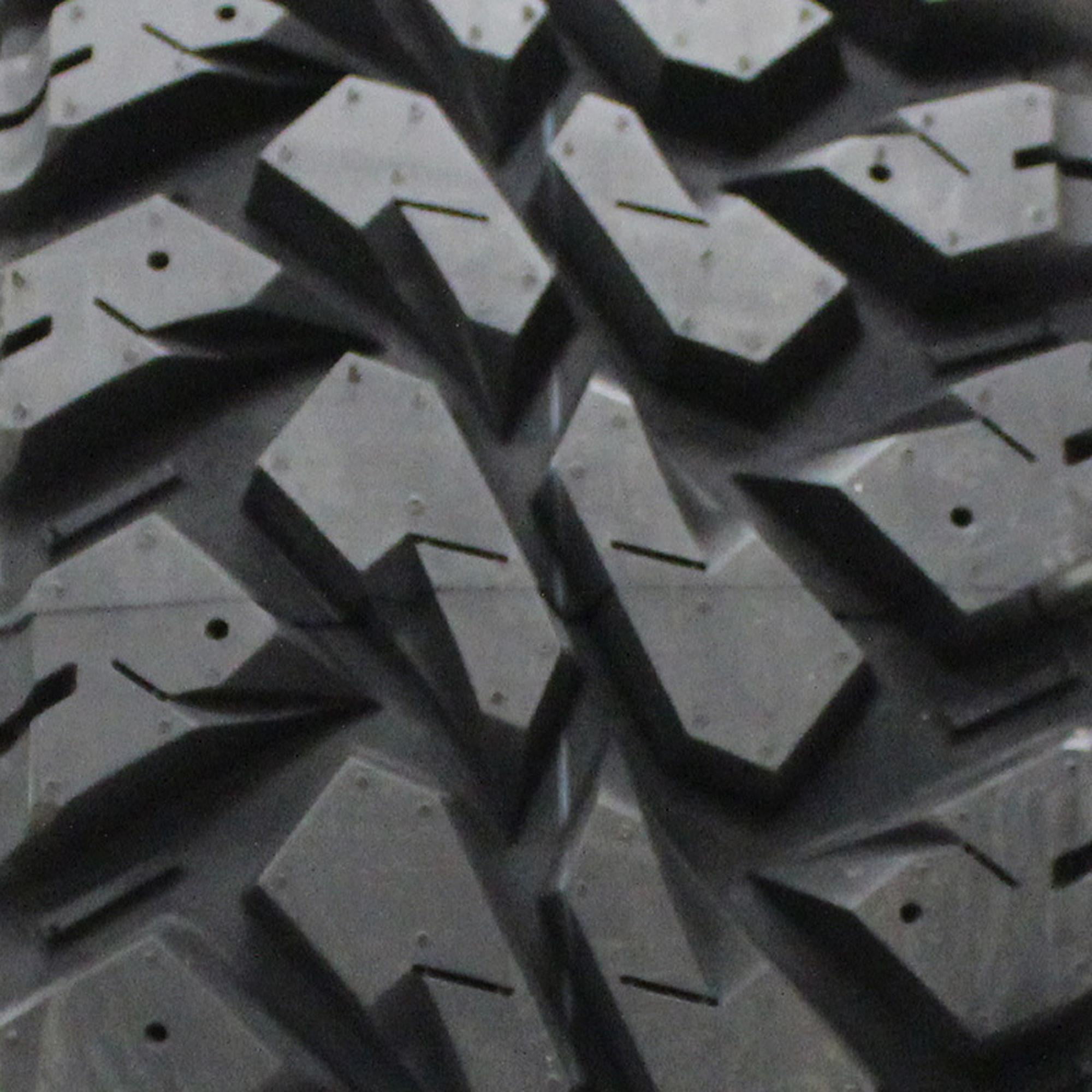 Maxxis MT-764 Buckshot Mudder II Mud Terrain LT31X10.50R15 109Q C Light Truck Tire - Image 3