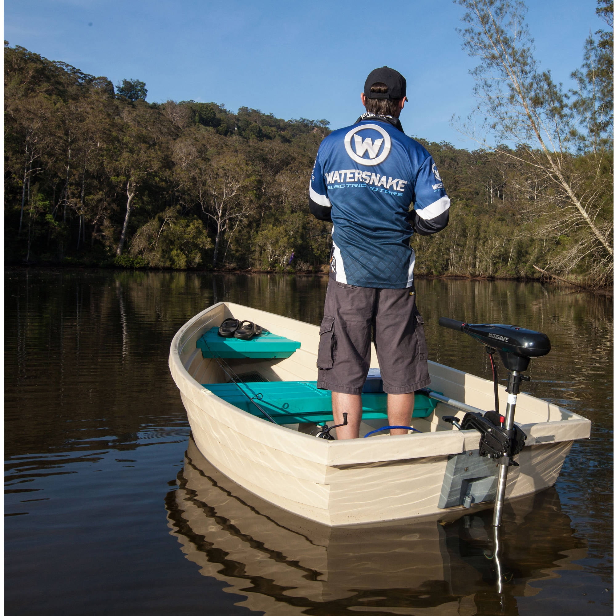 Tracer Transom Mount Trolling Motor. 30 lb thrust and 30 in shaft. - Image 10