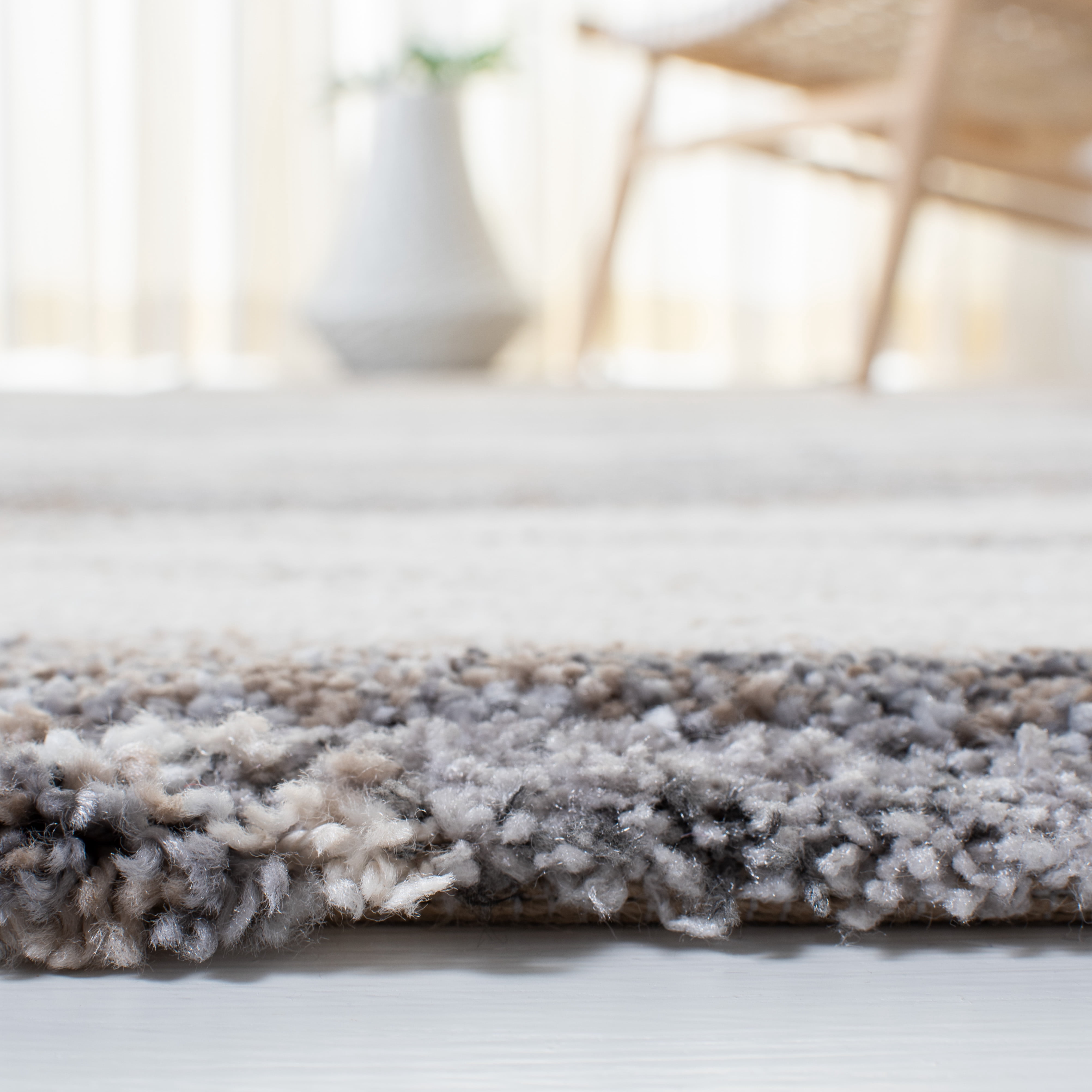 SAFAVIEH Cyrus Amelia Abstract Shag Area Rug, Ivory/Gray, 5'5" x 7'6" - Image 3