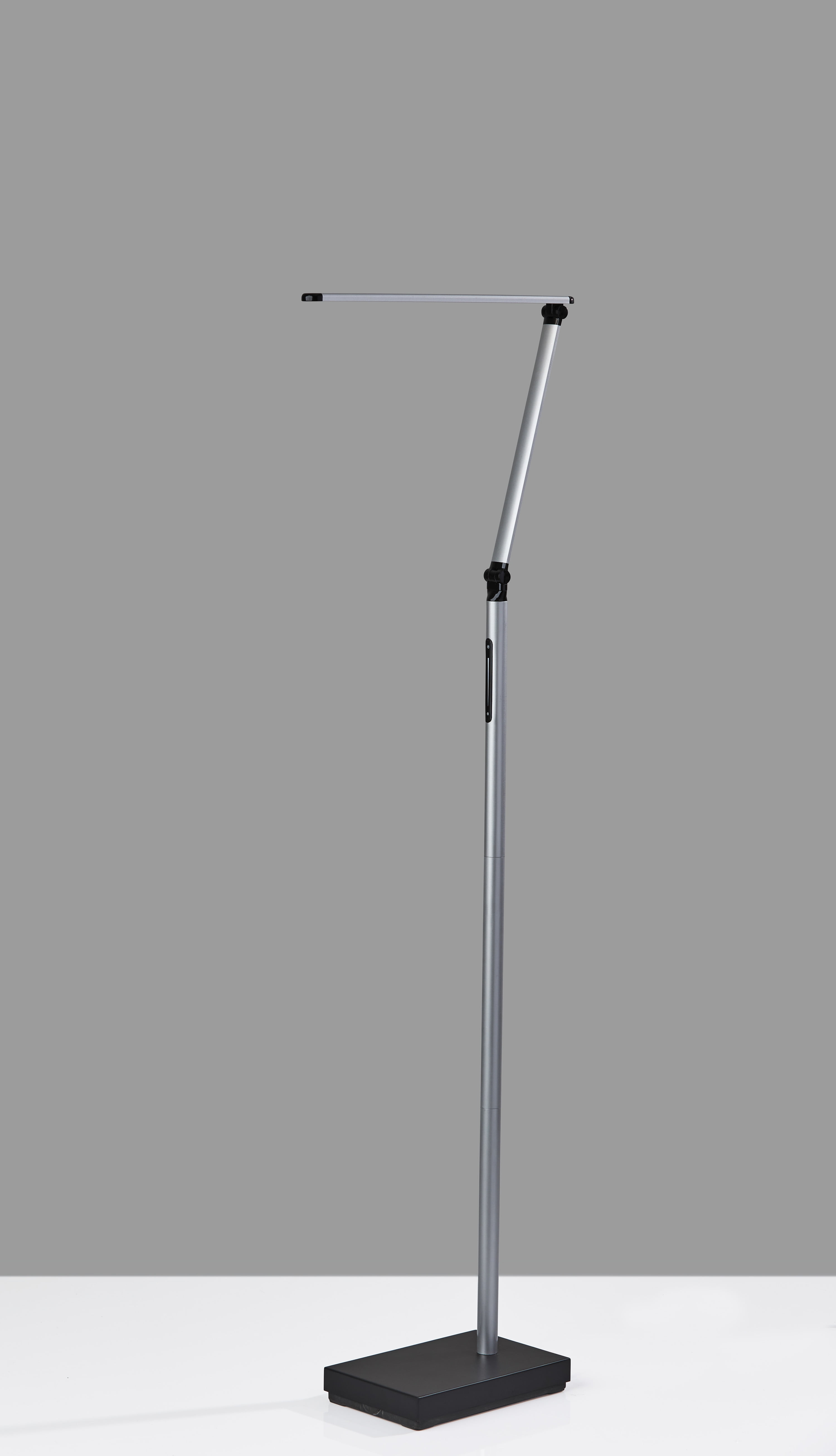Lennox LED Multi-Function Floor Lamp - Image 4