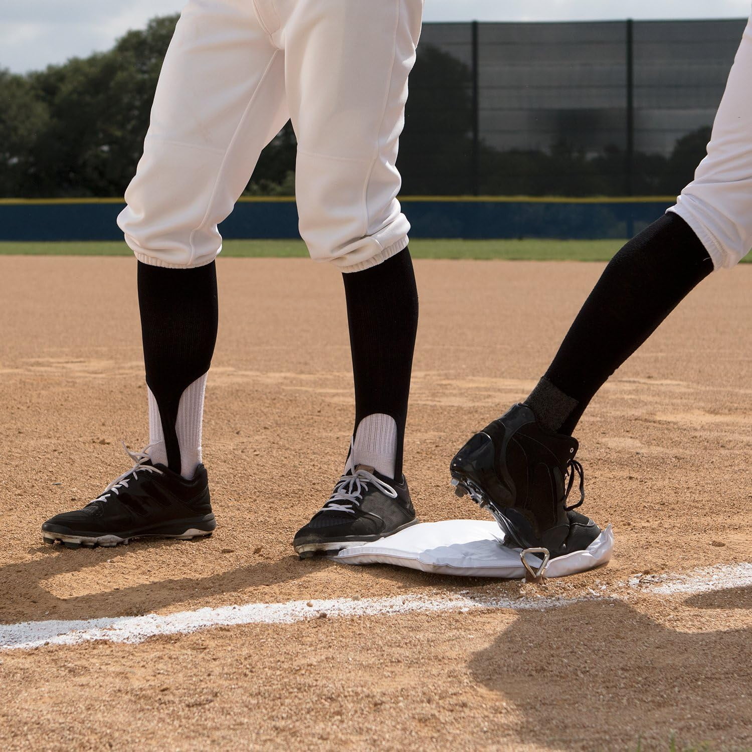 Champion Sports unisex adult Quilted Cover & 2 Straps (15" x 15" 2") baseball and softball bases, White, 15 Inch by Inch Inch US - Image 5