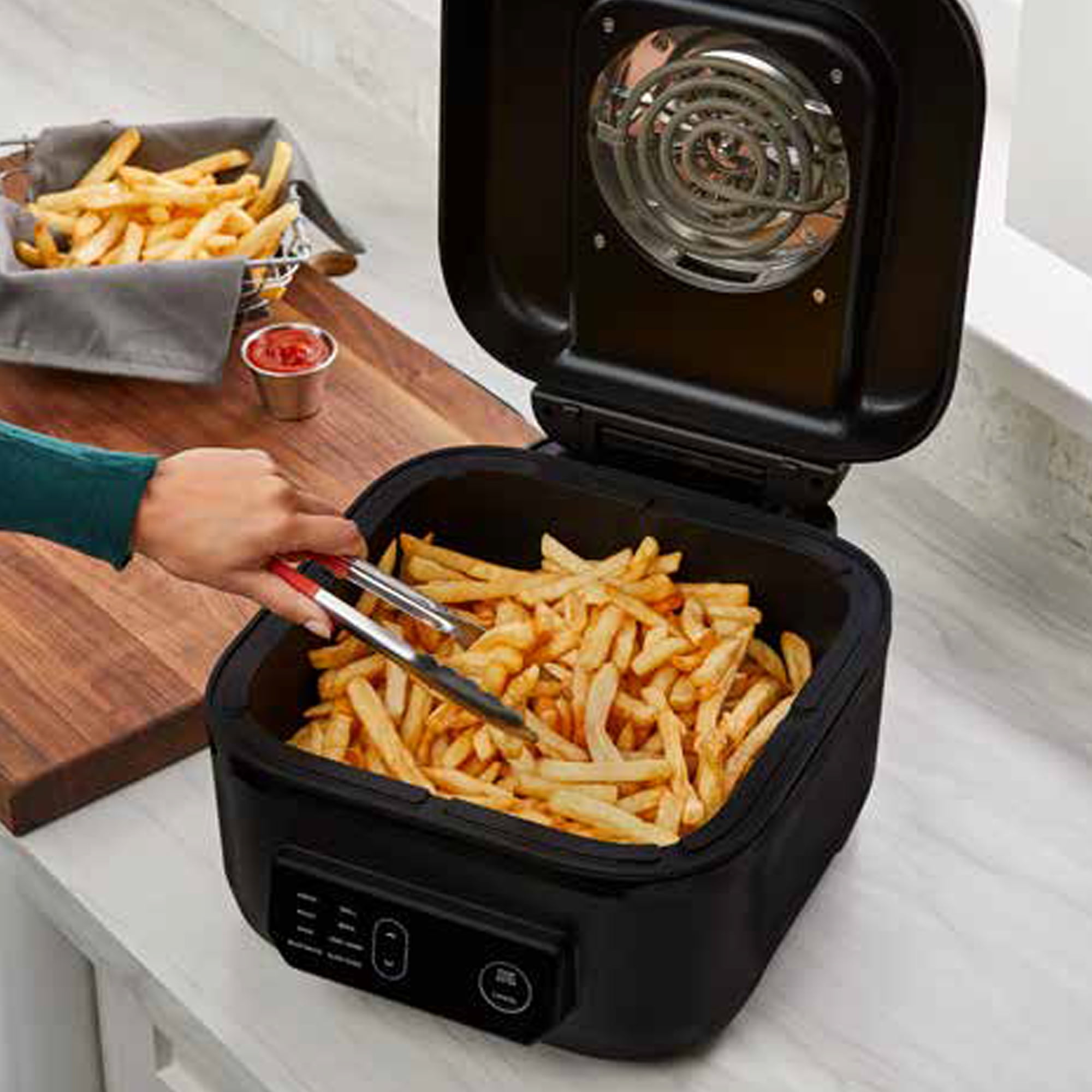 George Foreman 7-Serving 6 Qt Electric Indoor Grill and Air Fryer, 7-in-1 Functionality, Black - Image 2