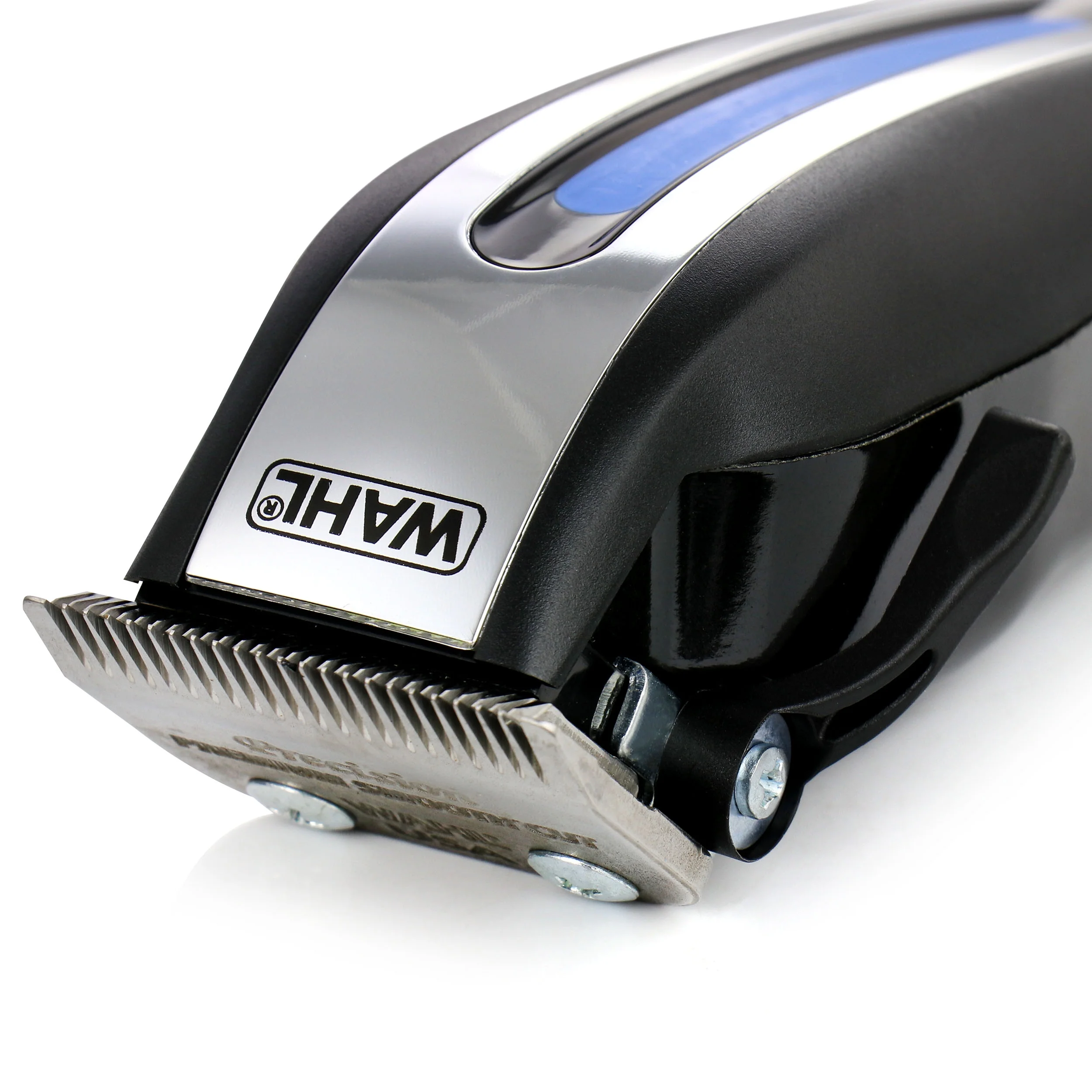 WAHL Deluxe HairCutting Kit All-In-One - Image 4