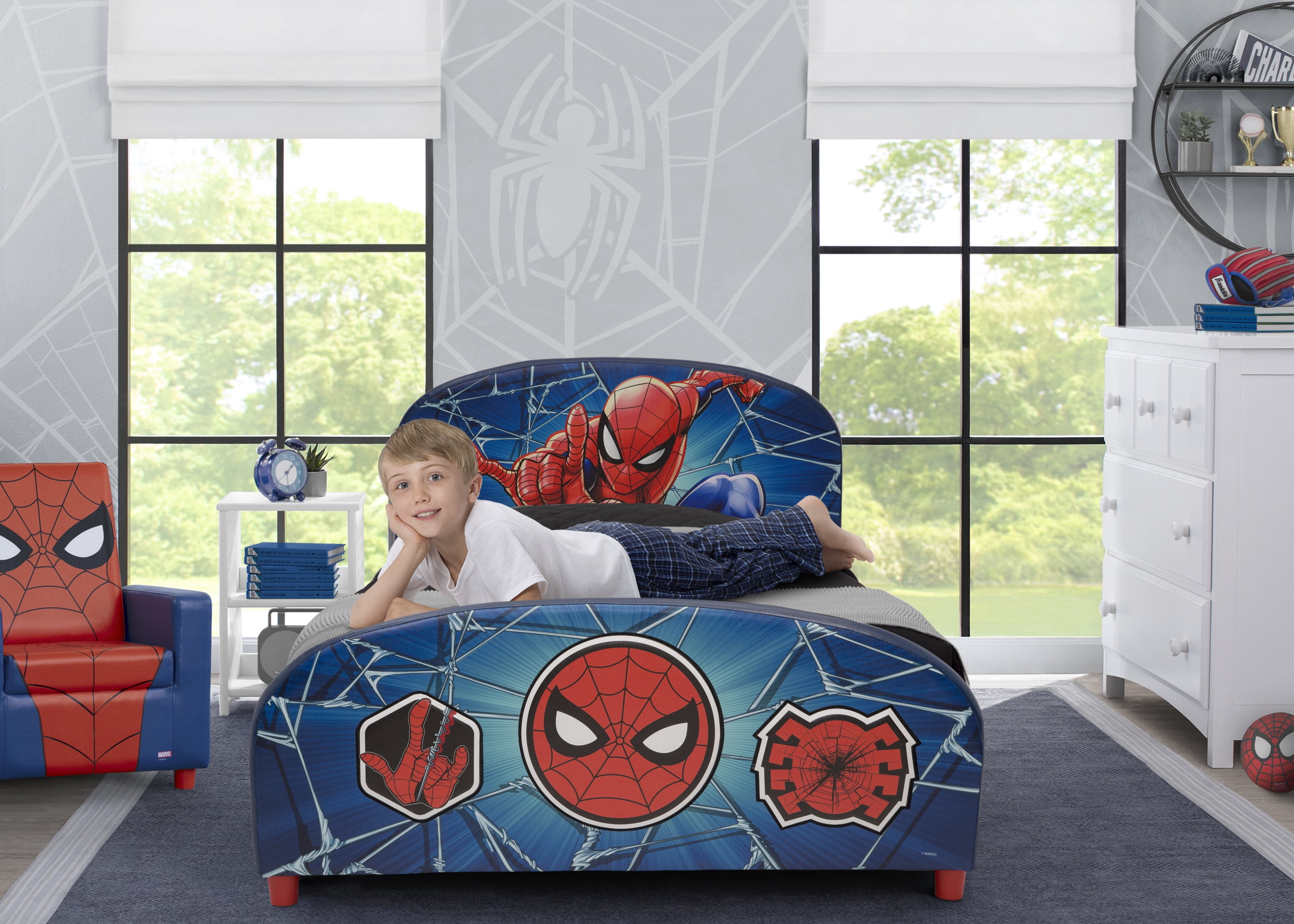 Delta Children Marvel Spider-Man Upholstered Bed, Twin - Image 5