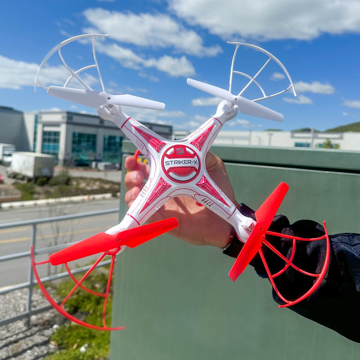 Striker-X HD Camera Drone 2.4GHz 4.5CH HD Picture/Video Camera RC Quadcopter - Image 5