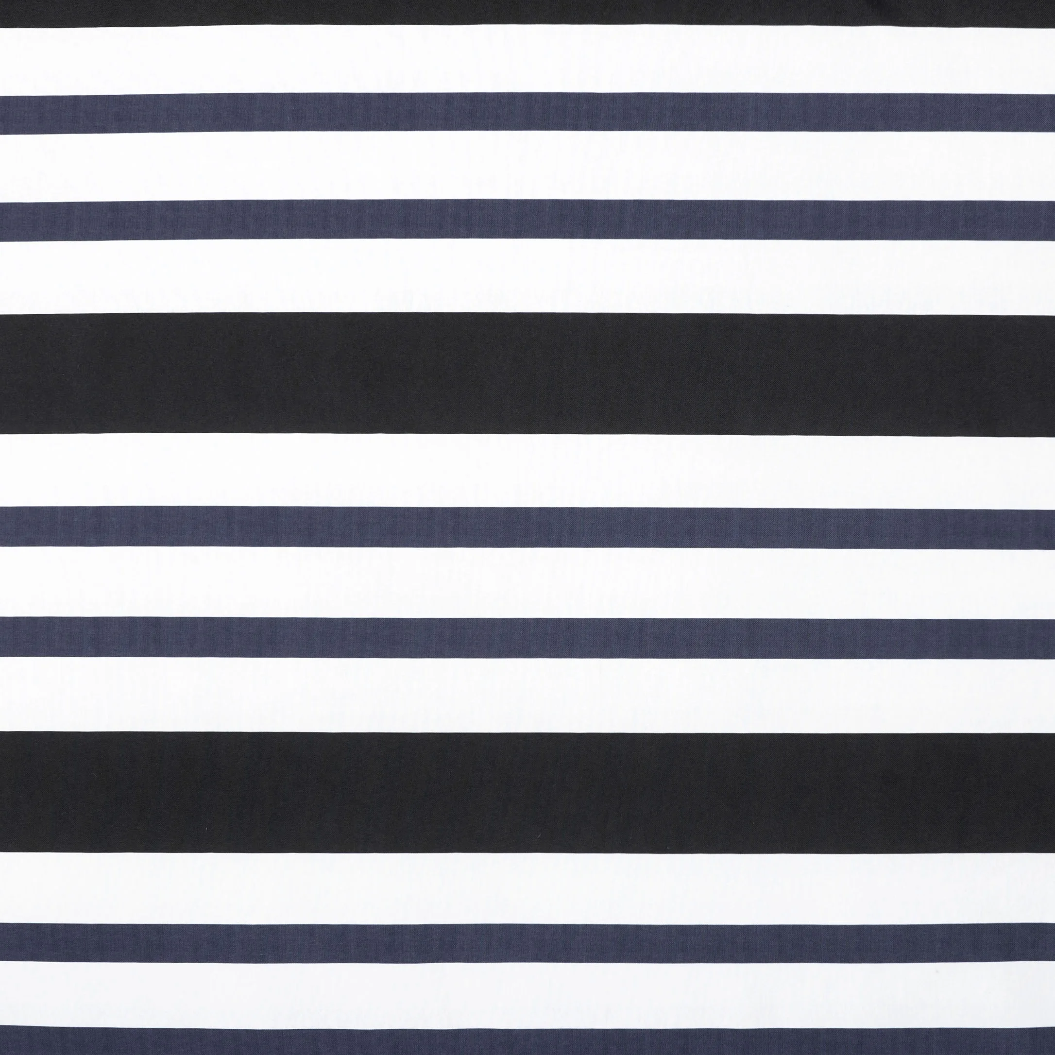 Gap Rugby Stripe Flat Pet Bed, Recycled Polyester with Zipper Closure Cover, Medium 42"x30", Navy - Image 3