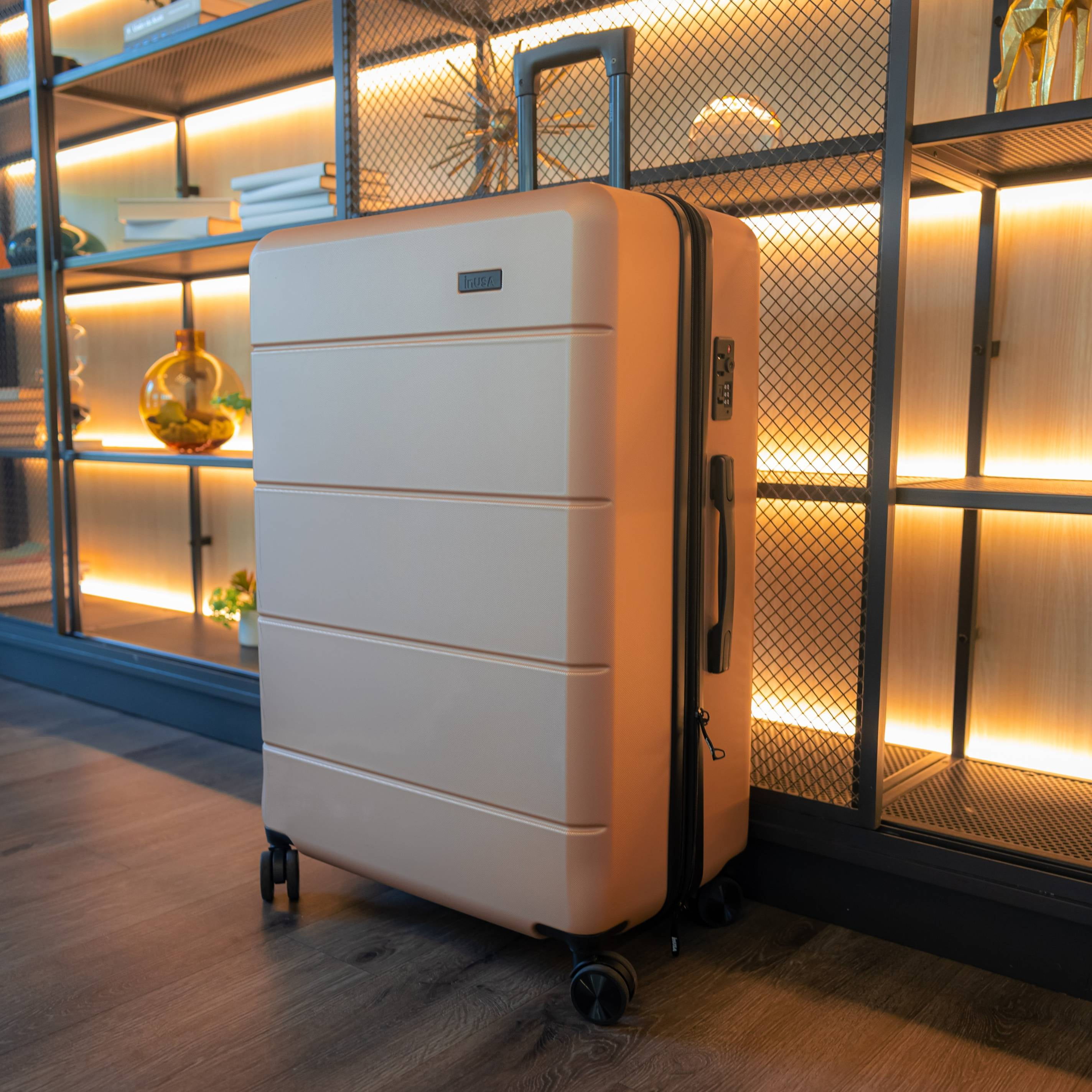 InUSA Elysian 3-Piece Hardside Luggage Sets with Spinner Wheels, Handle, Trolley, (20"/24"/28"), Champagne - Image 3