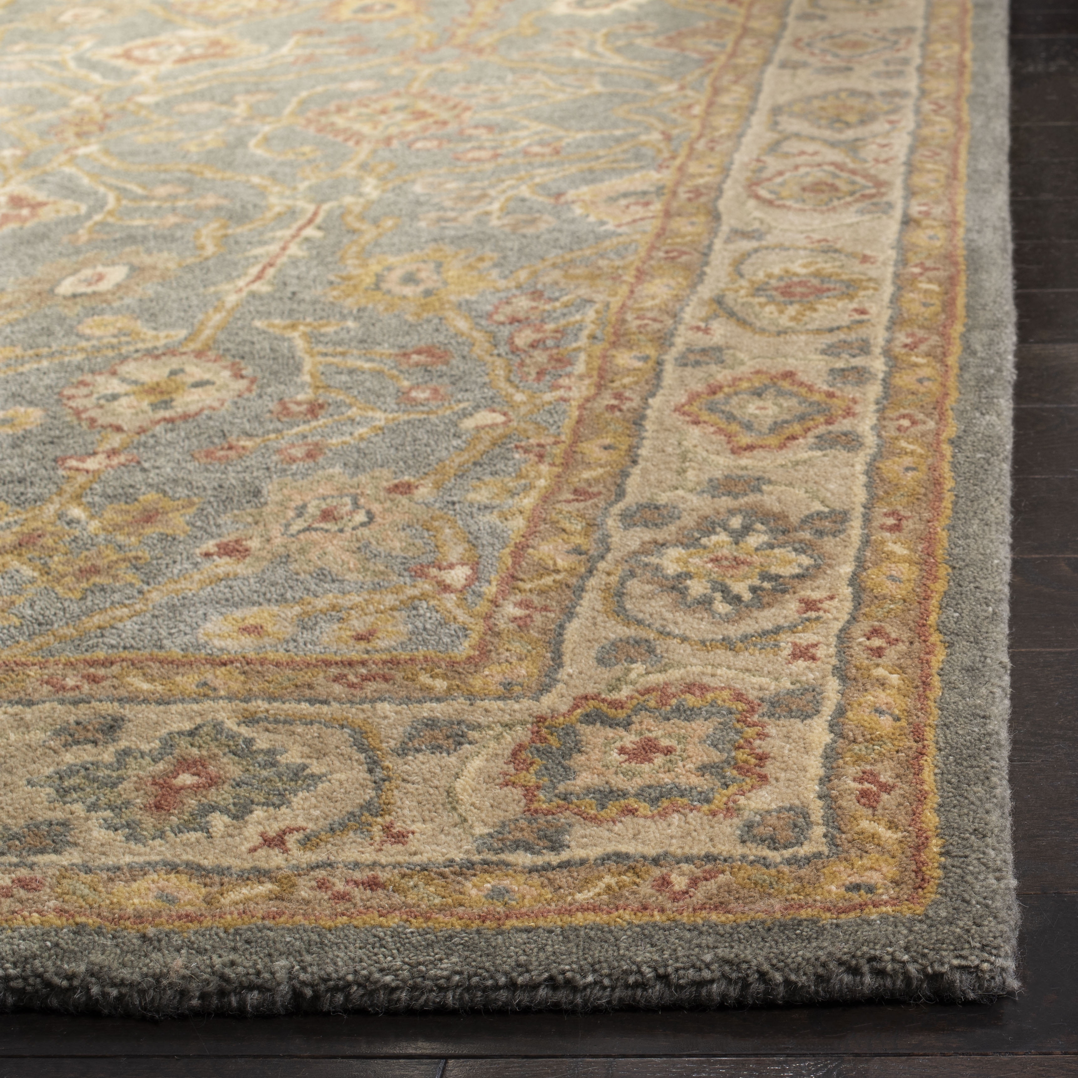SAFAVIEH Antiquity Chanelle Traditional Wool Area Rug, Blue/Ivory, 4' x 6' - Image 2