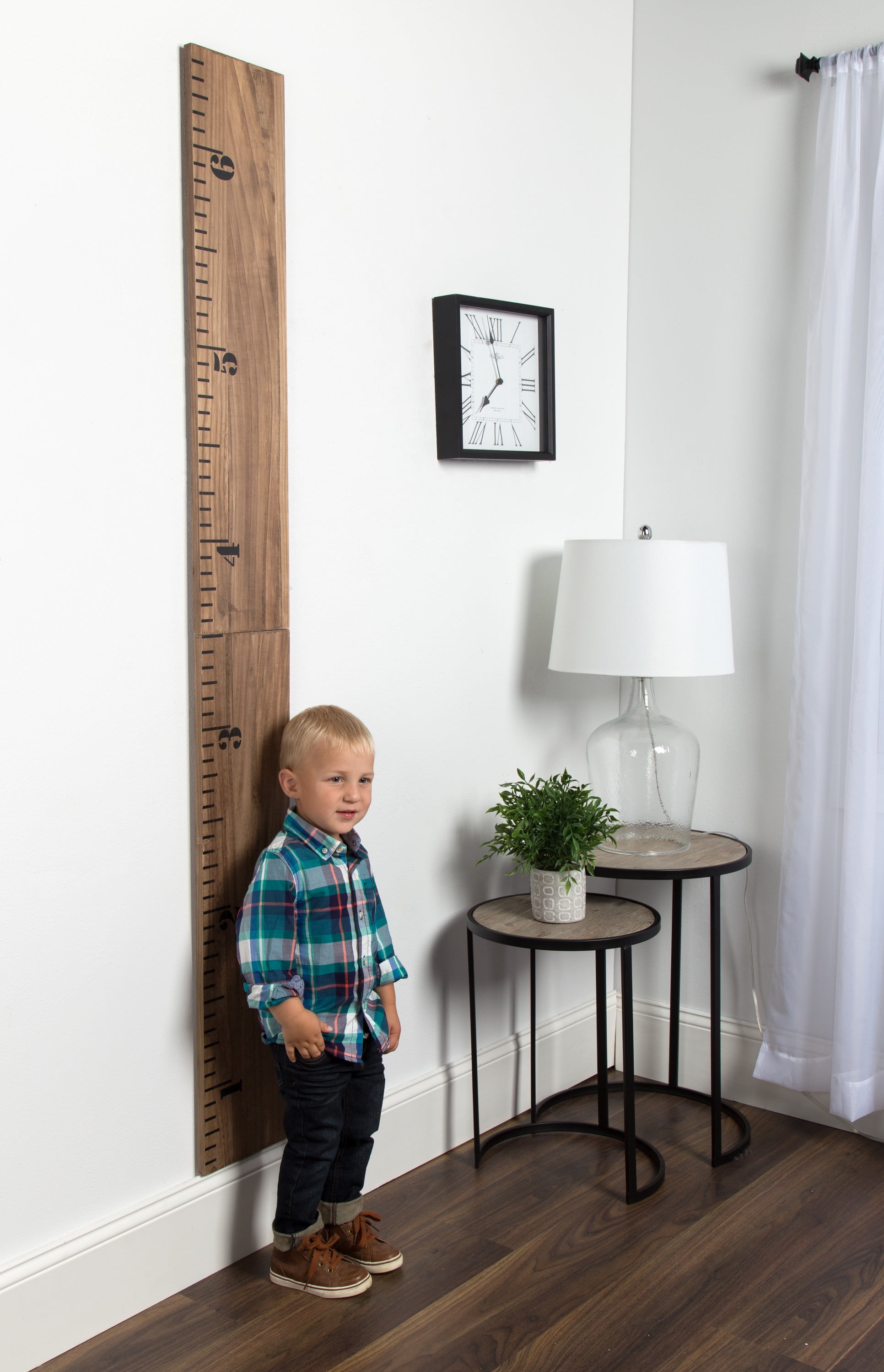 Kate and Laurel Growth Chart 6.5' Wood Wall Ruler, Rustic Brown - Image 4